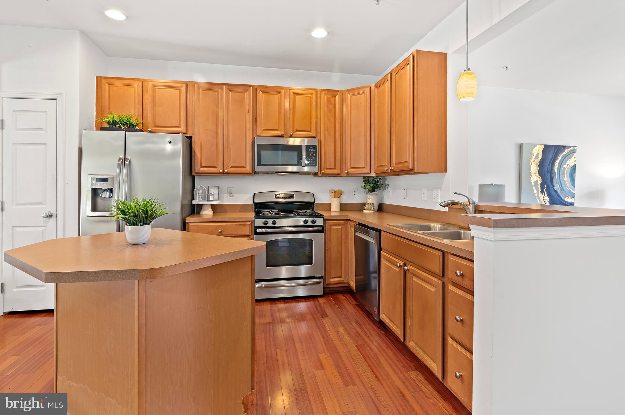 TANYARD SPRINGS - Residential