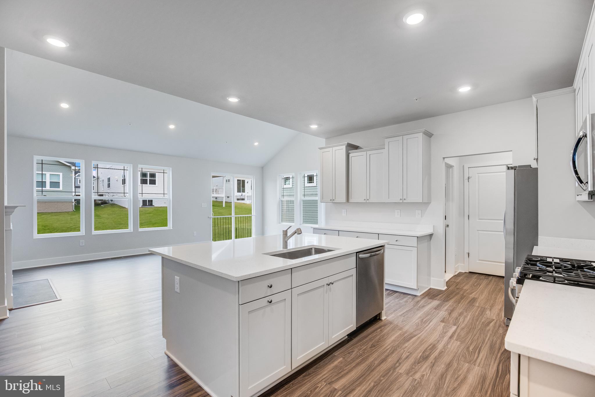 ST CHARLES - Residential