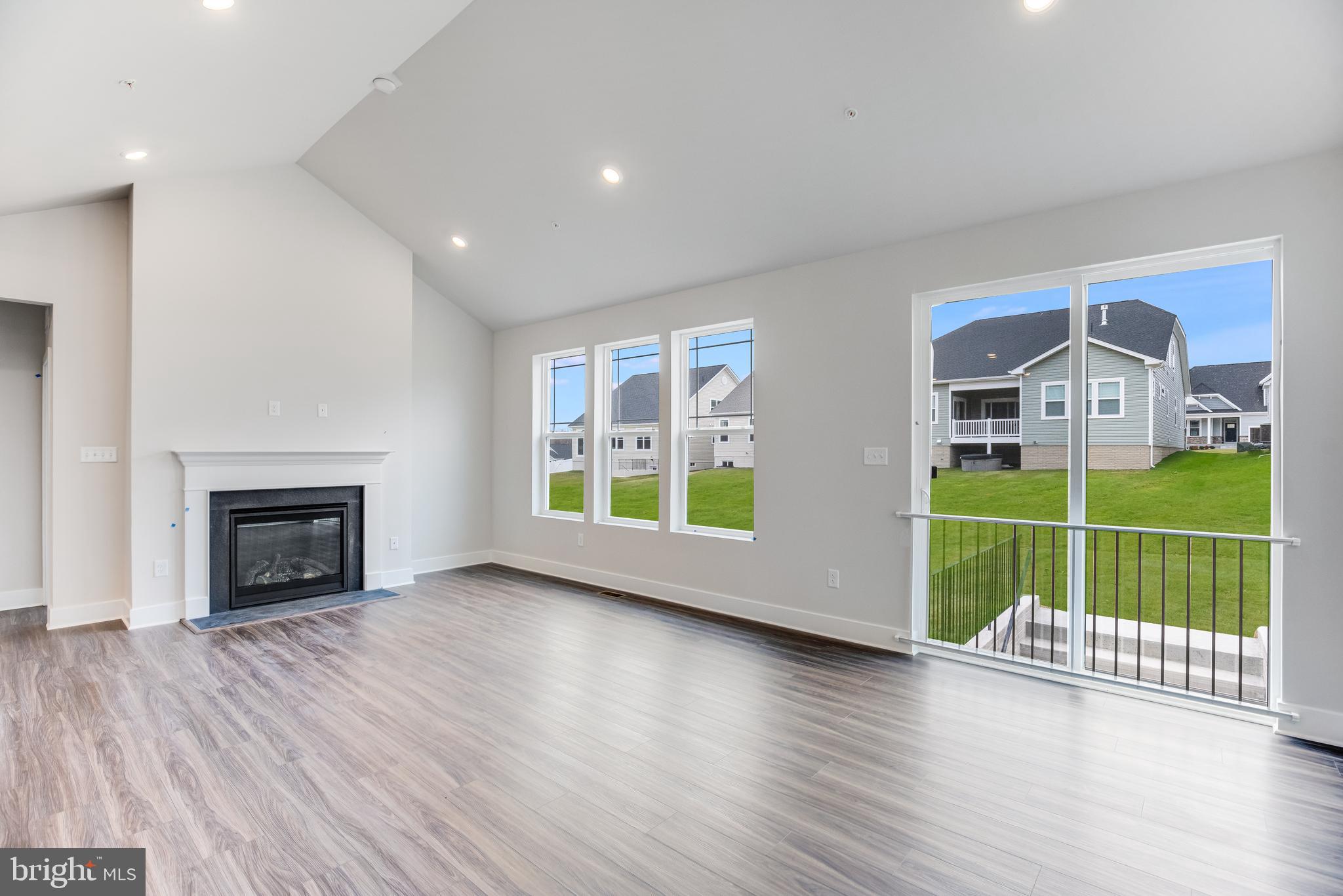 ST CHARLES - Residential