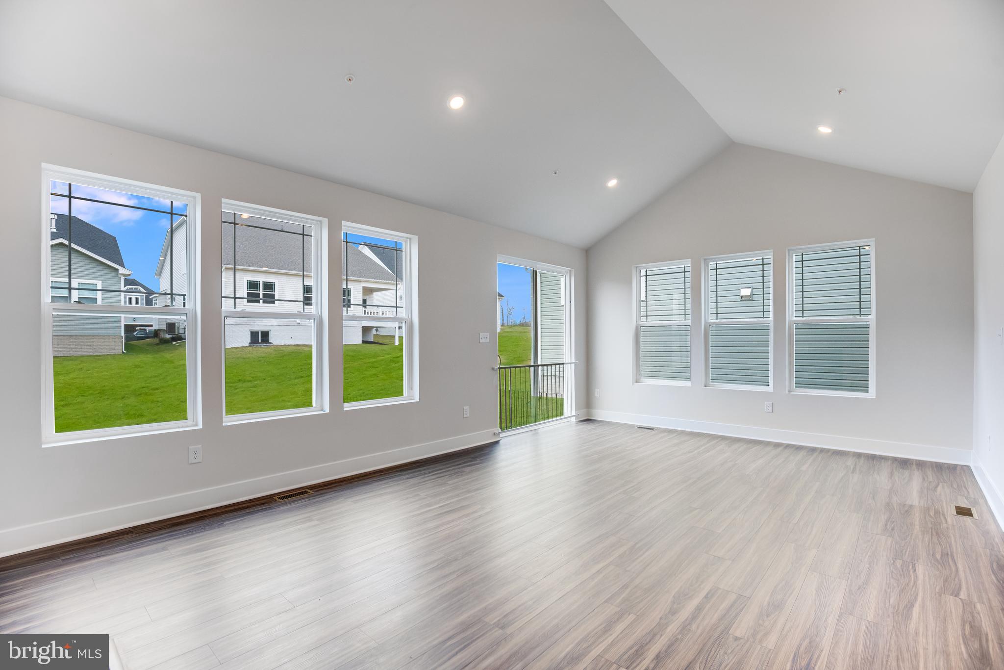 ST CHARLES - Residential