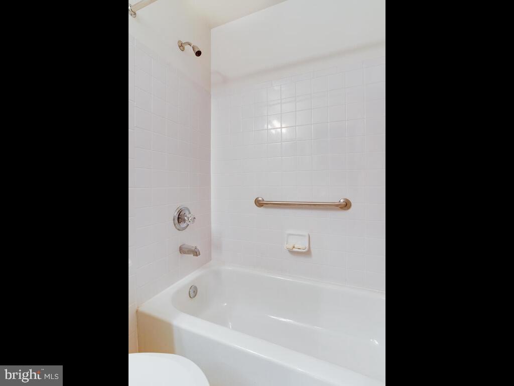 HERITAGE HARBOUR - Residential