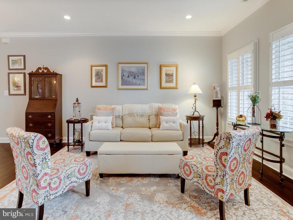 HERITAGE HARBOUR - Residential