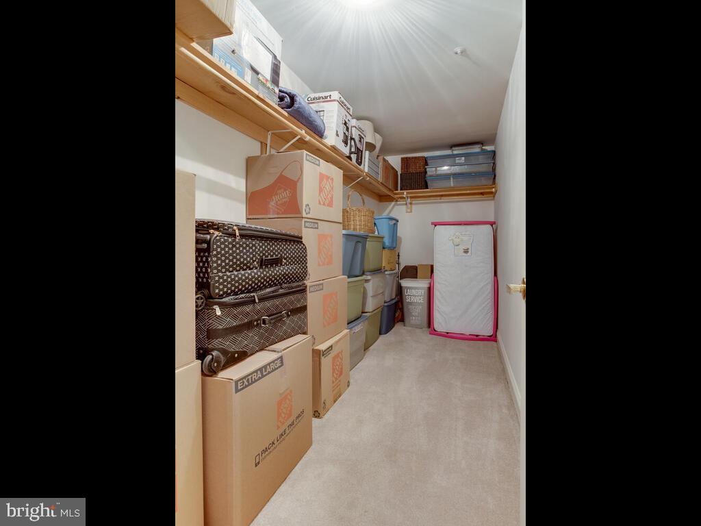 HERITAGE HARBOUR - Residential