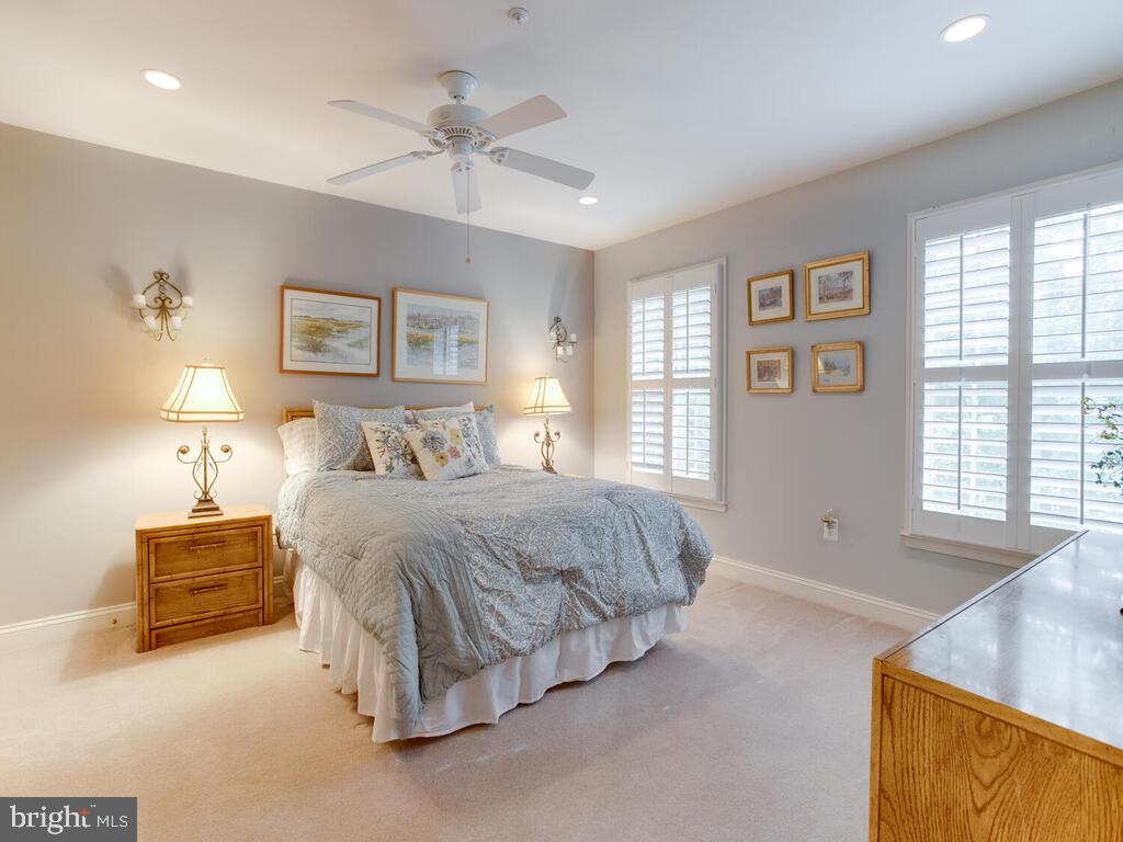 HERITAGE HARBOUR - Residential