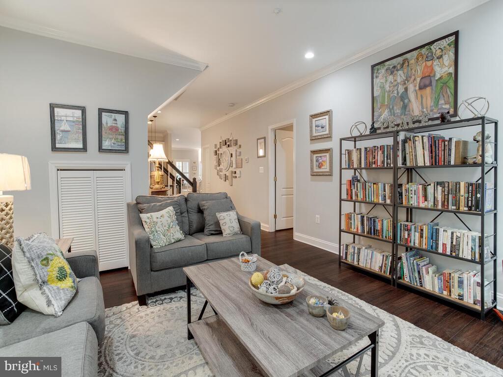 HERITAGE HARBOUR - Residential