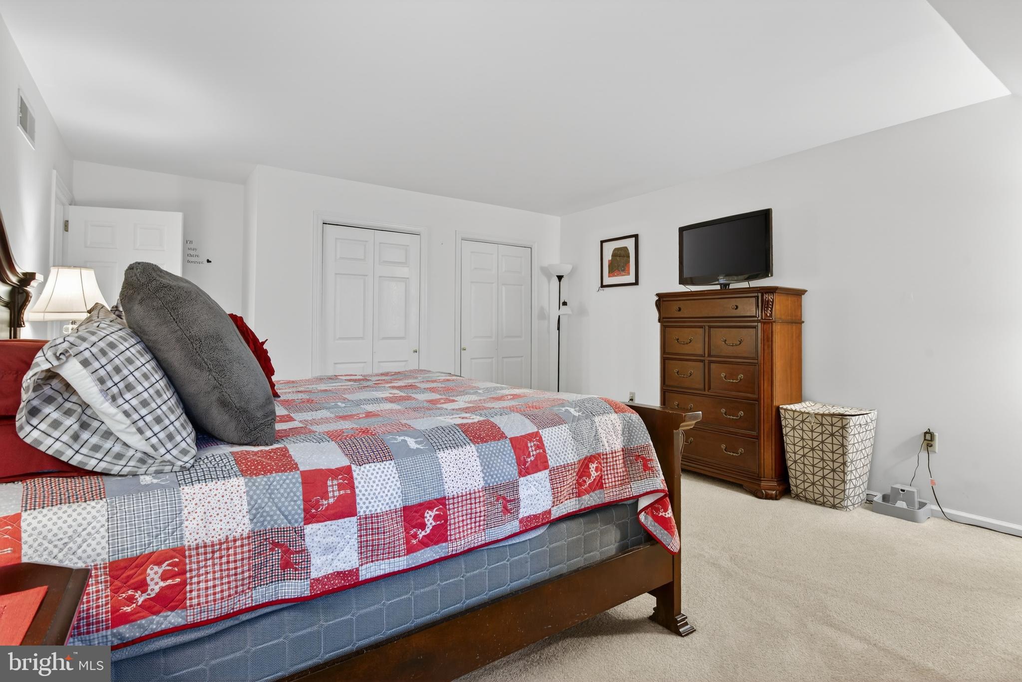 SUMMIT HILLS - Residential