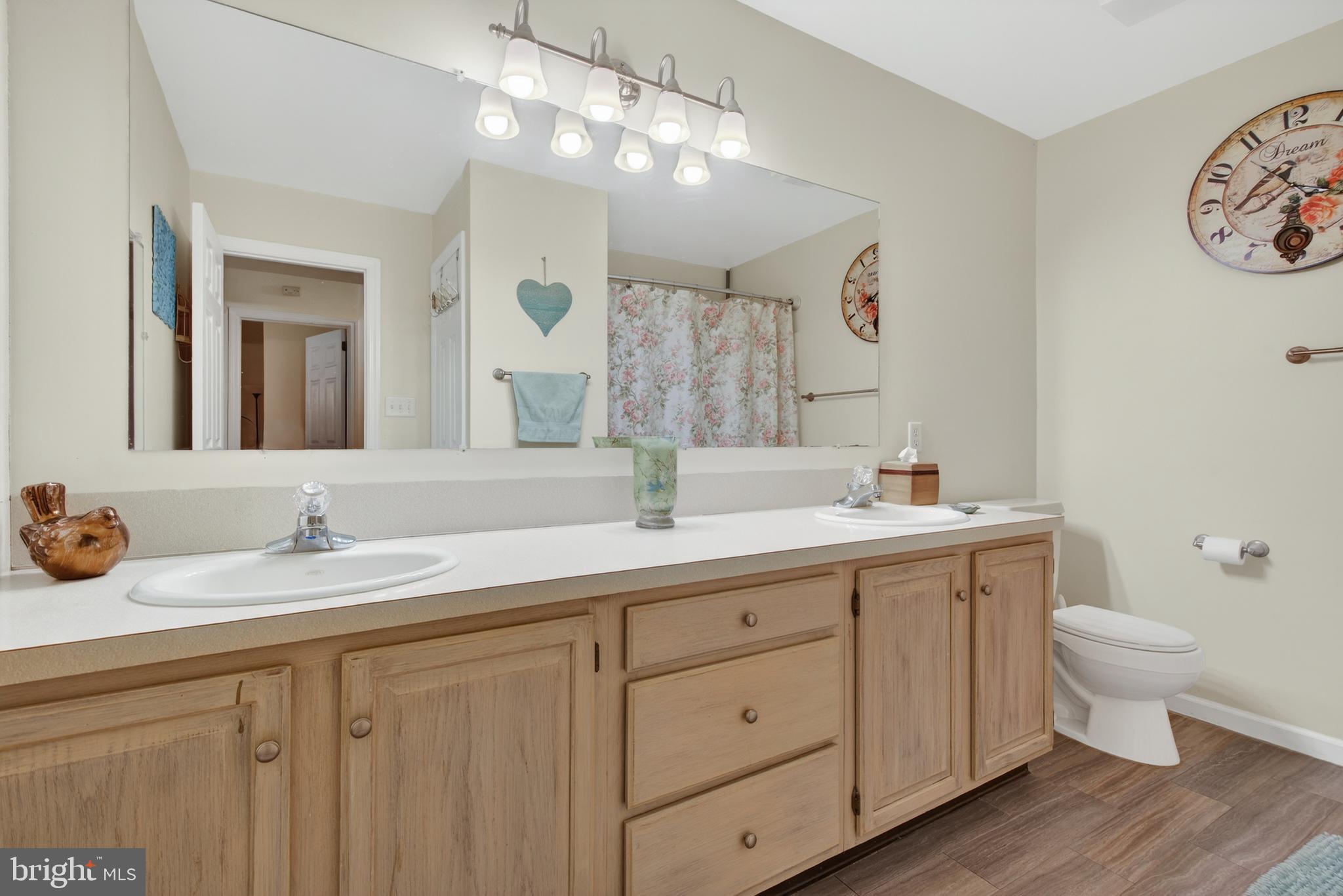 SUMMIT HILLS - Residential