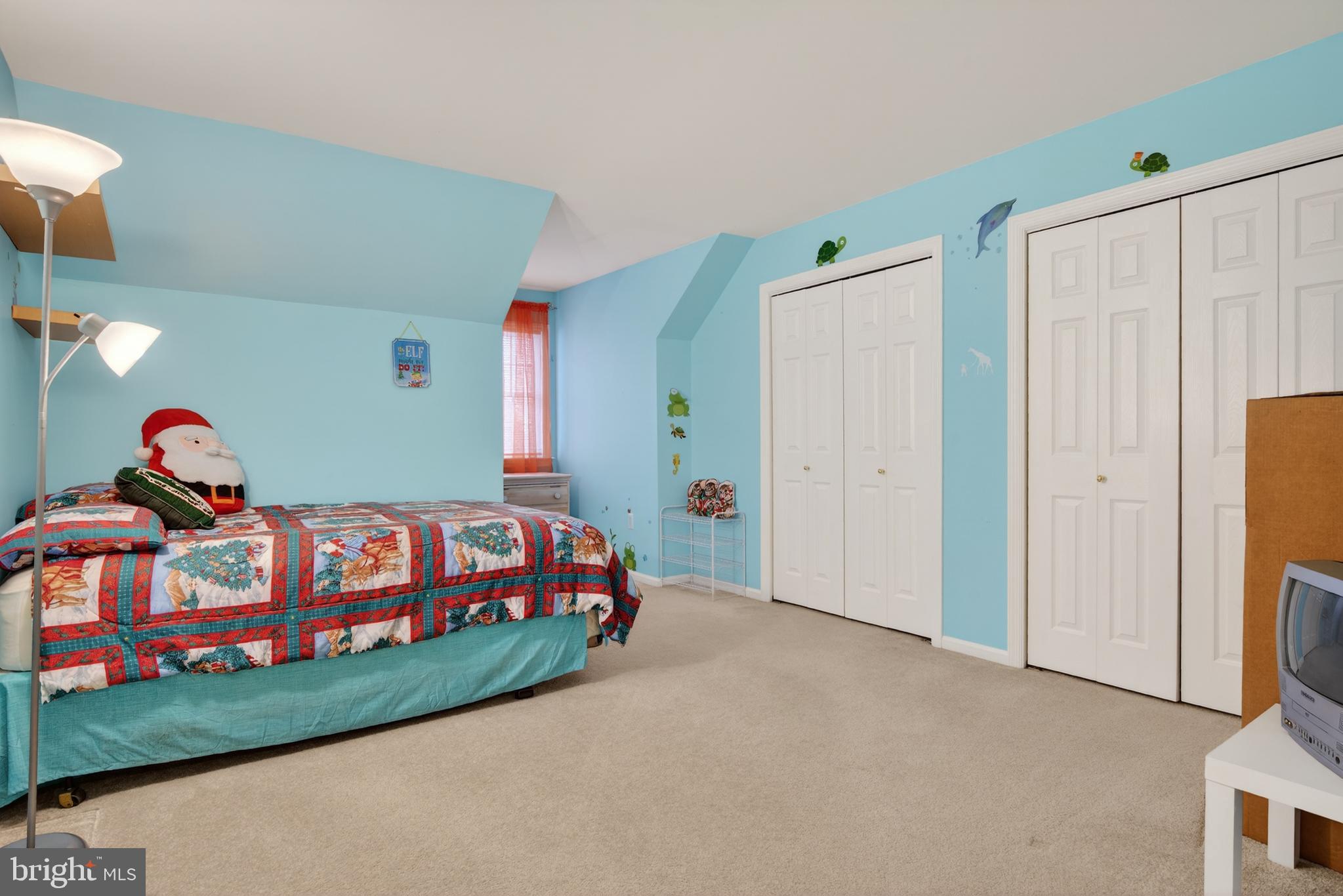 SUMMIT HILLS - Residential