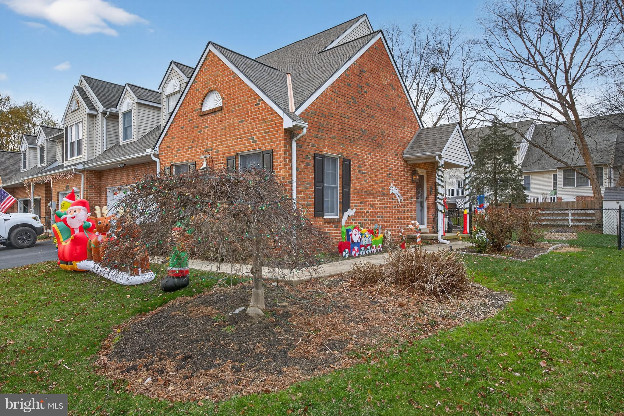 439 HUNTINGTON DRIVE