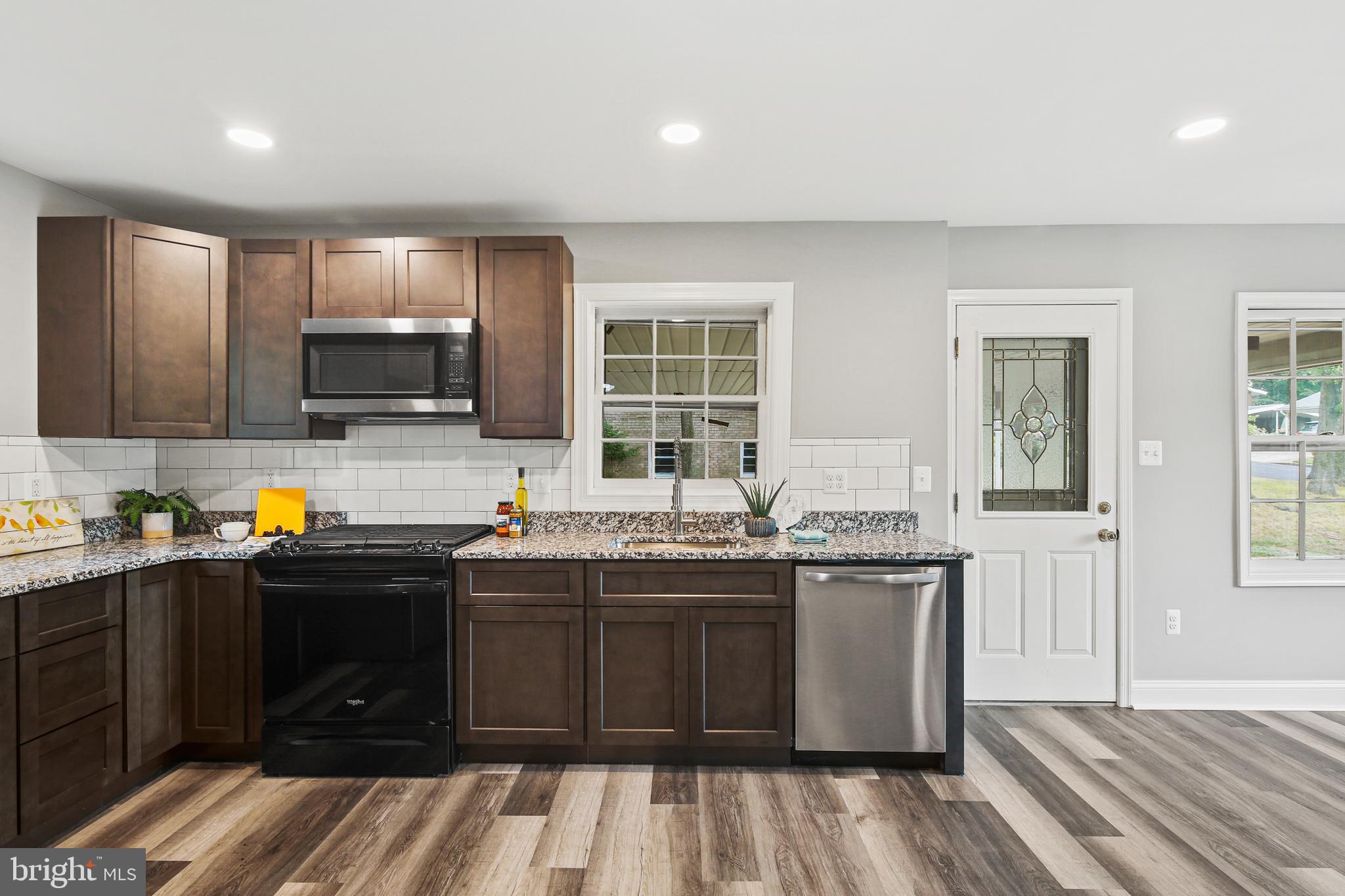 ADELPHI - Residential