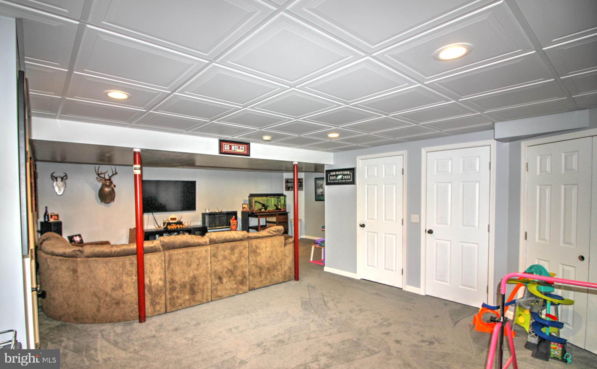 RIDGEVIEW - Residential