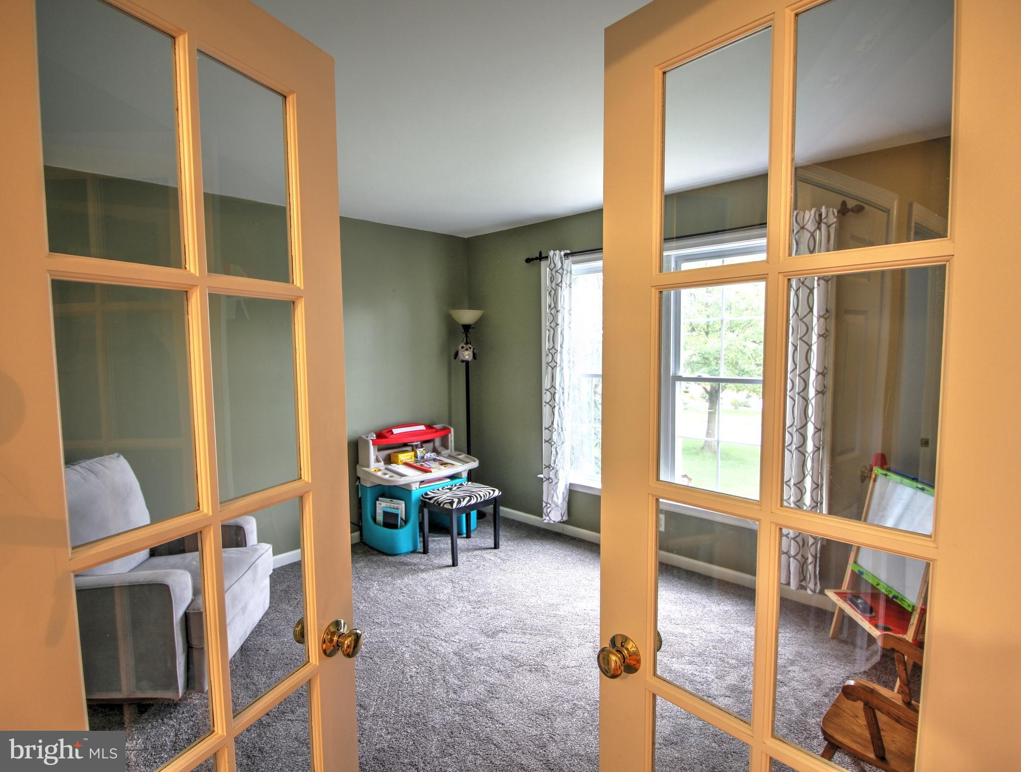 RIDGEVIEW - Residential
