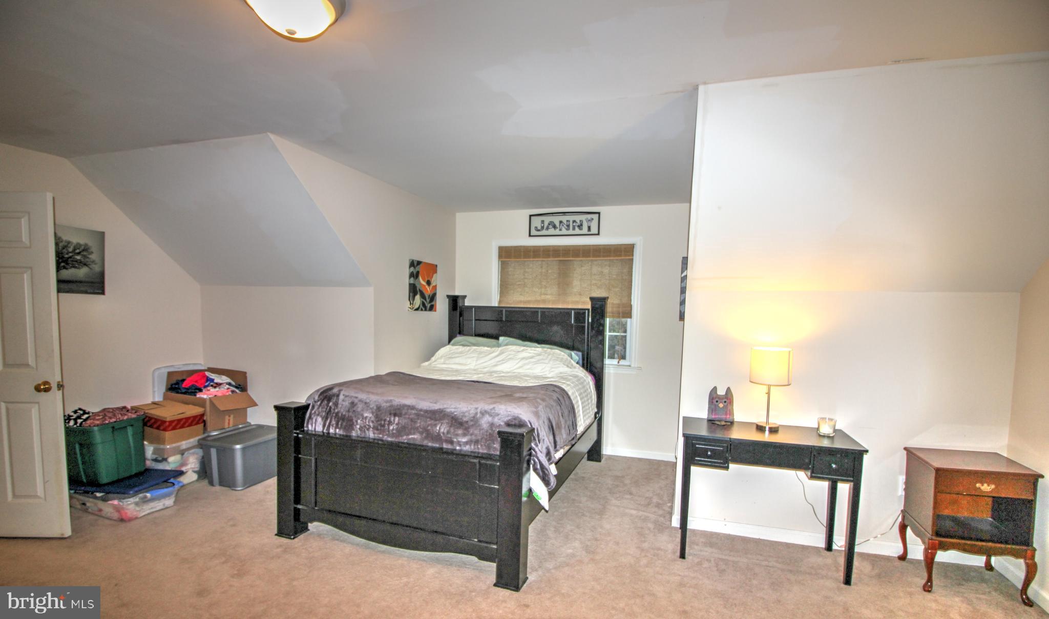 RIDGEVIEW - Residential