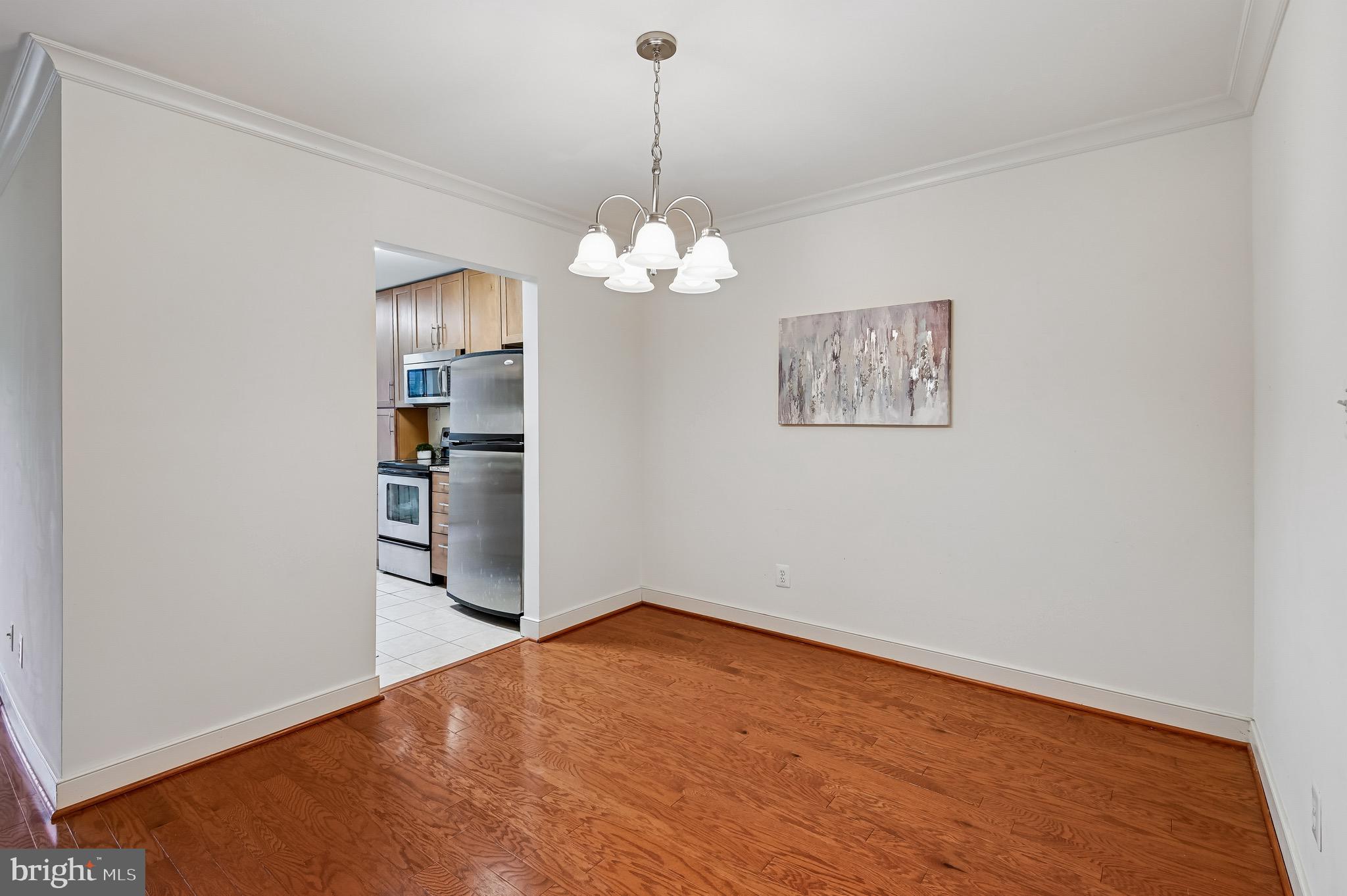 NORTH GREEN CONDOMINIUMS - Residential