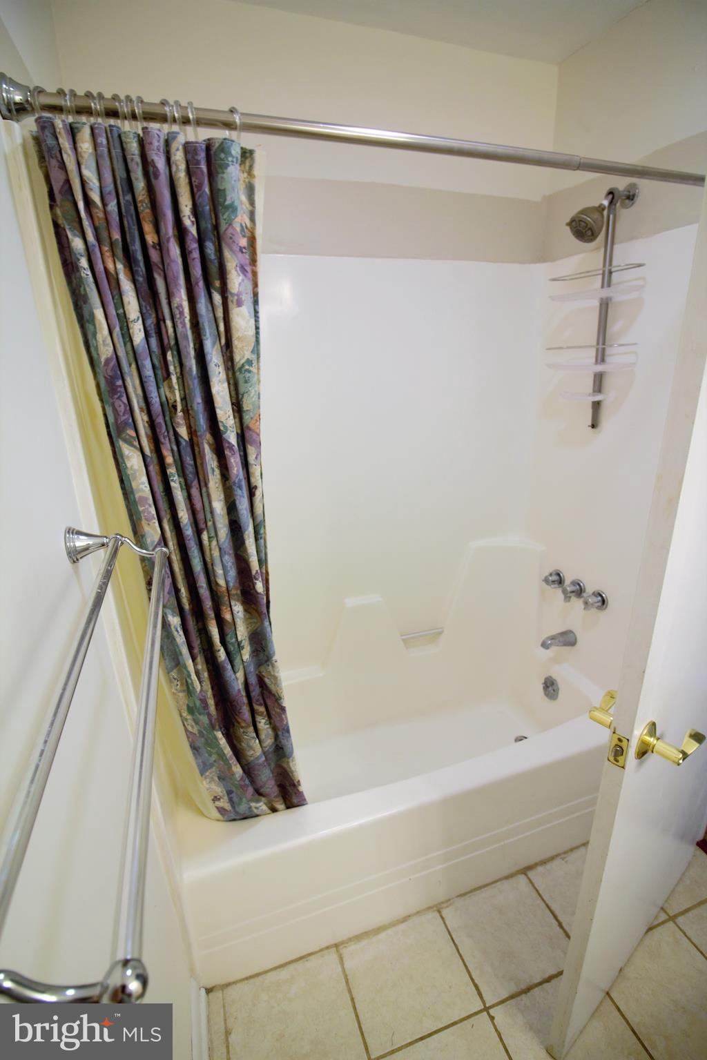 COUNTRY CLUB/LAKE MONTCLAIR - Residential Lease