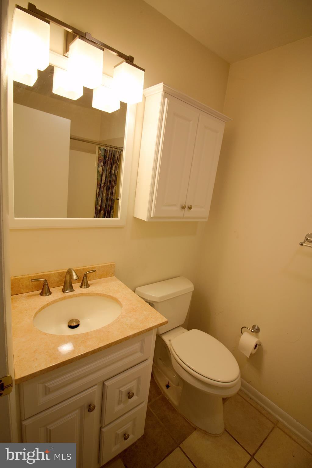 COUNTRY CLUB/LAKE MONTCLAIR - Residential Lease