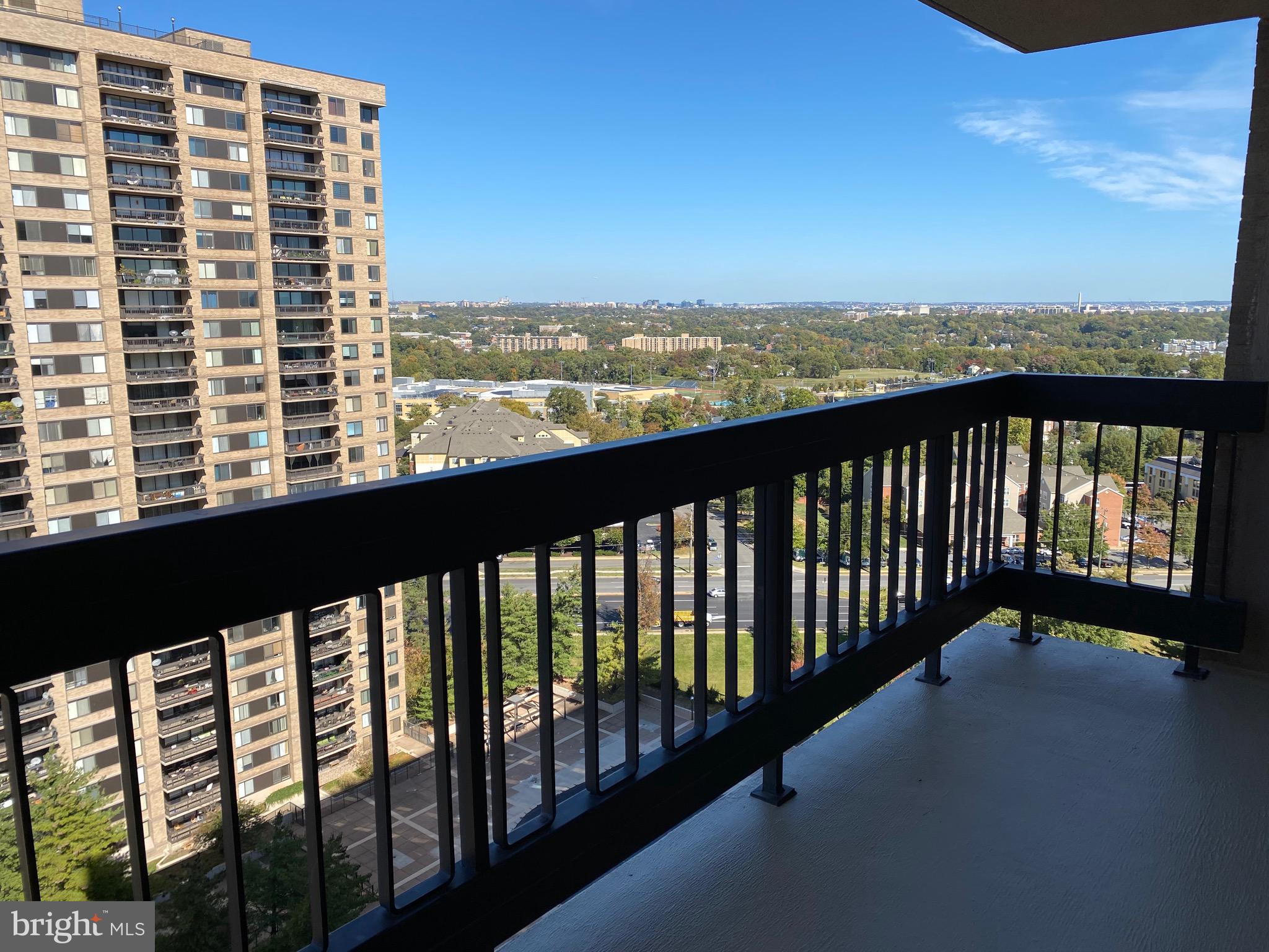 SKYLINE PLAZA - Residential