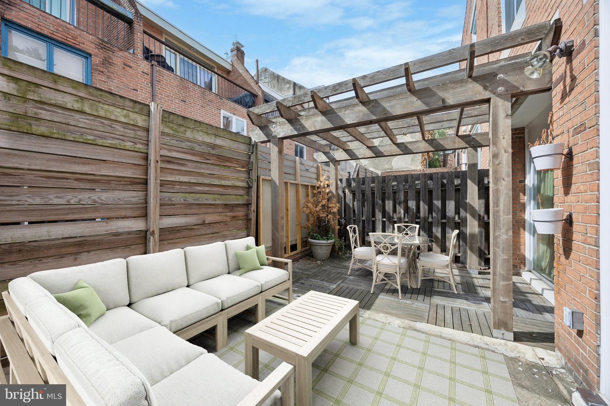 WASHINGTON SQ WEST - Residential