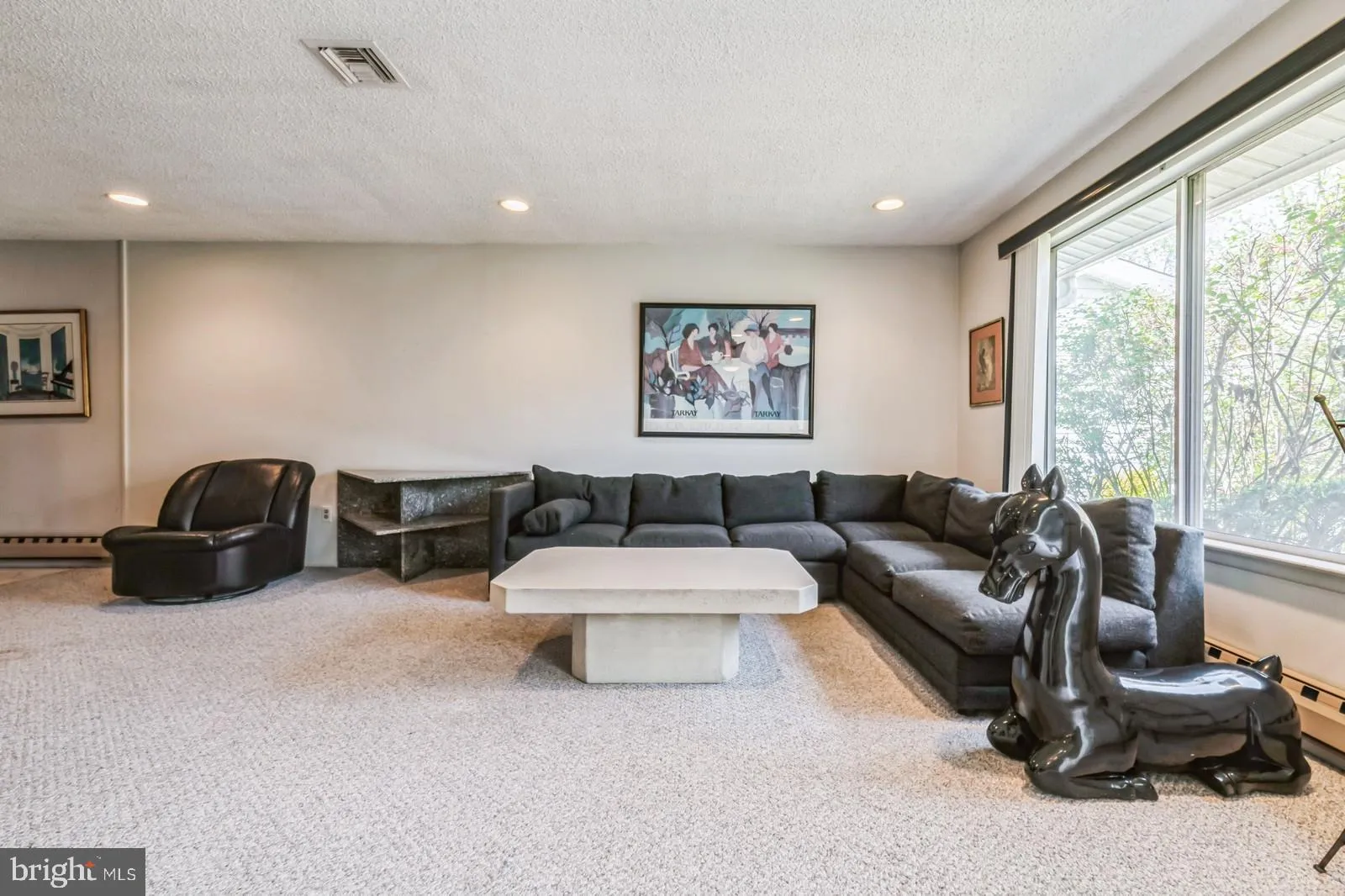 Monroe Township, New Jersey 08831, United States, 2 Bedrooms Bedrooms, ,2 BathroomsBathrooms,Residential,Pending,117282