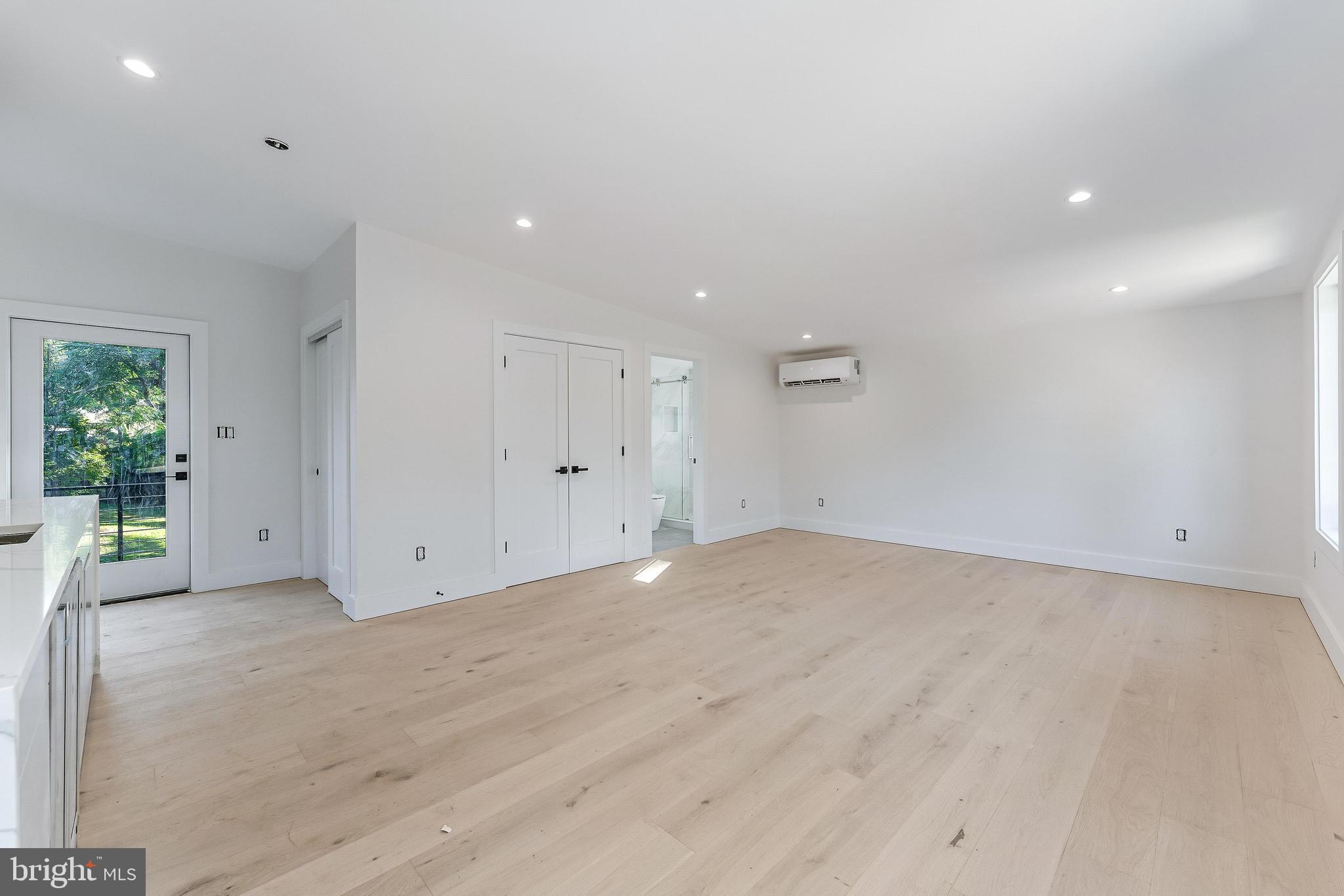 BEL AIR - Residential