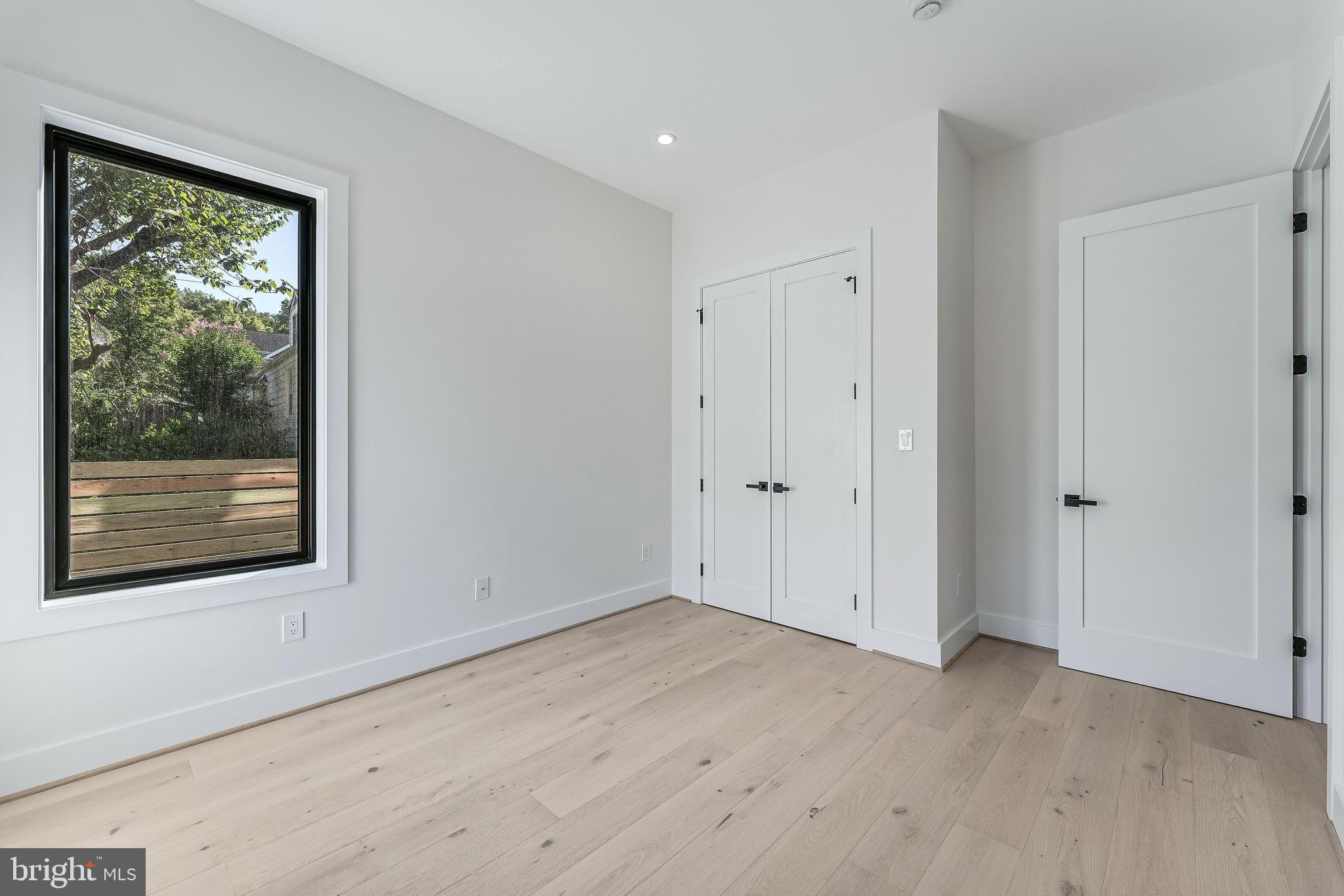 BEL AIR - Residential