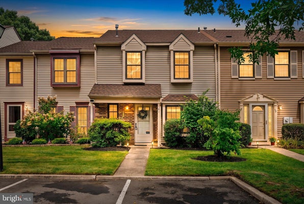 51 TYNEMOUTH CT, ROBBINSVILLE, NJ 08691 - Image 4e628fd882bafffbf4cd64dc187fdb93/390671450