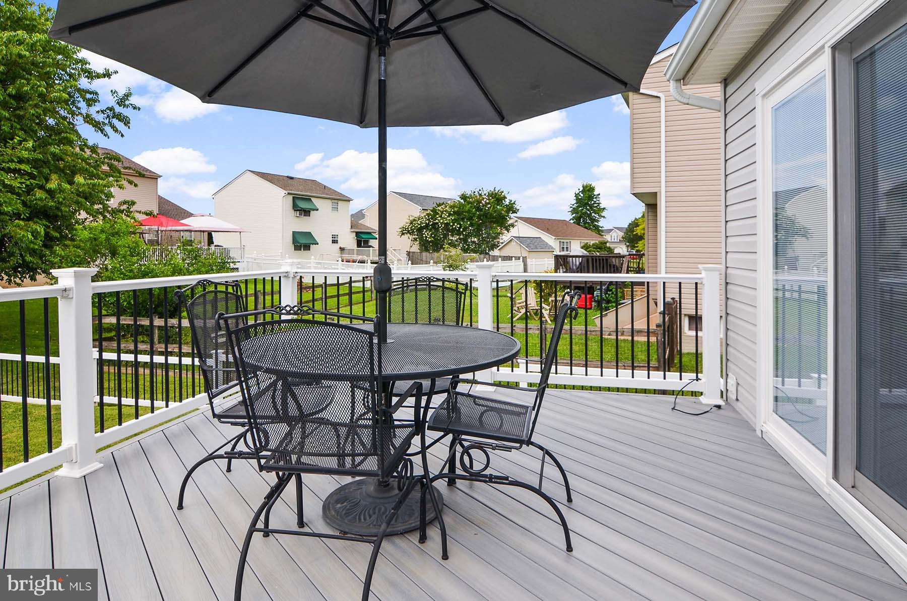 BEACHWOOD ESTATES - Residential