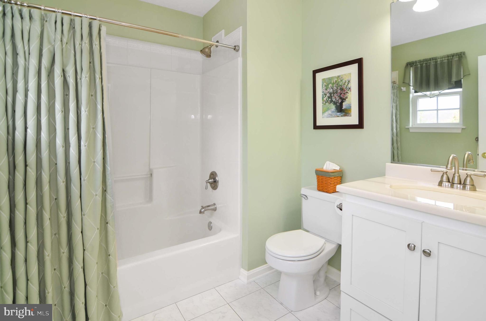 BEACHWOOD ESTATES - Residential