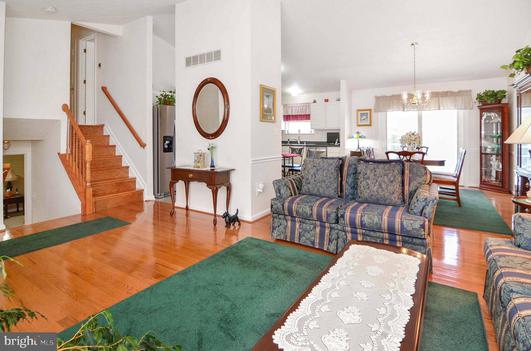 BEACHWOOD ESTATES - Residential