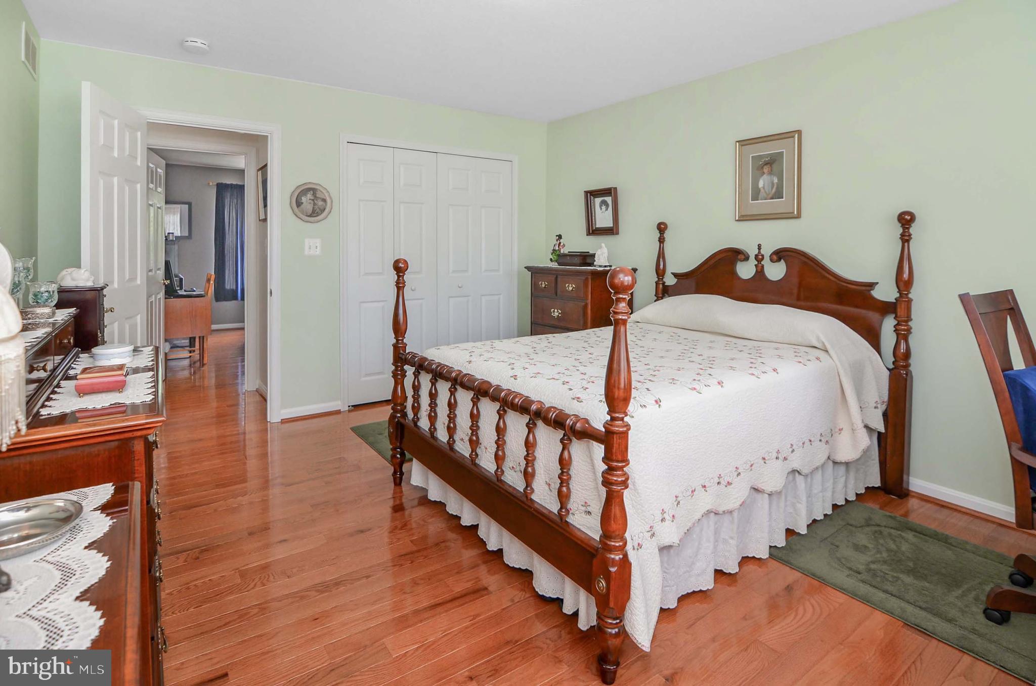 BEACHWOOD ESTATES - Residential