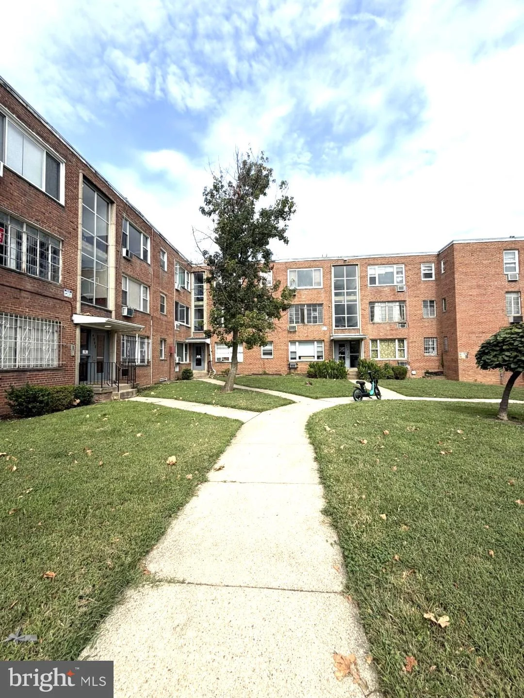 4002 E E St Street SE Unit 205