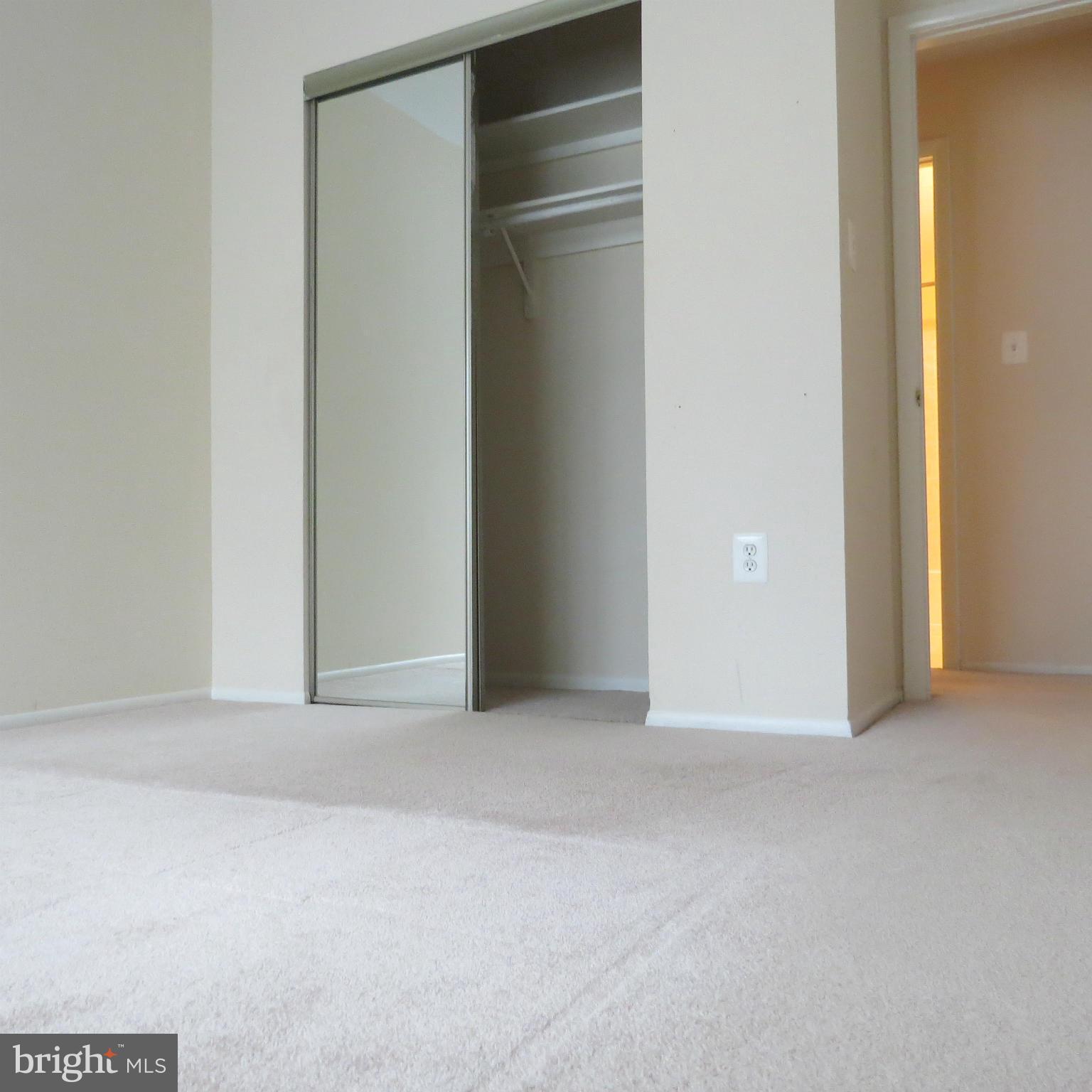 PARK OVERLOOK - Residential Lease