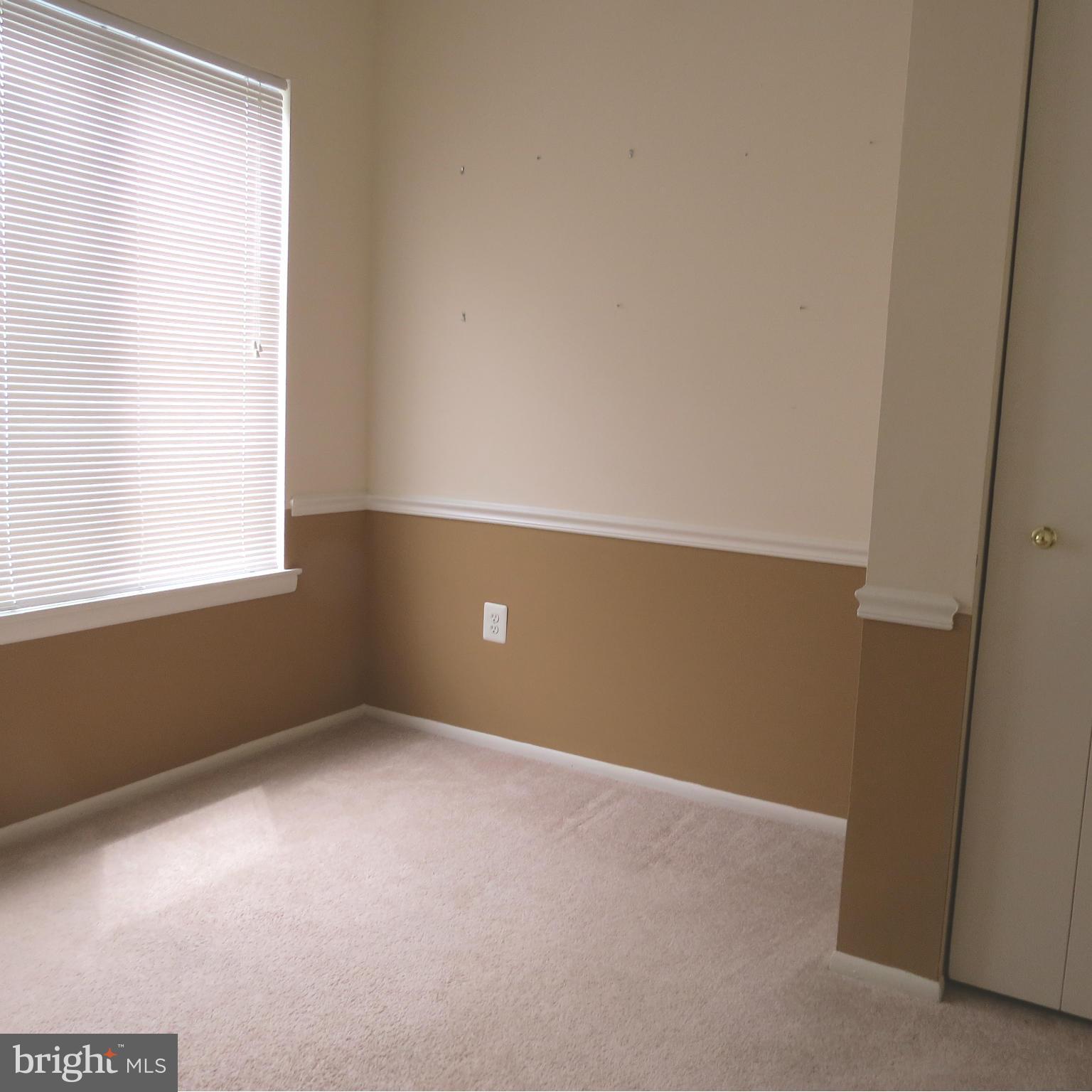 PARK OVERLOOK - Residential Lease