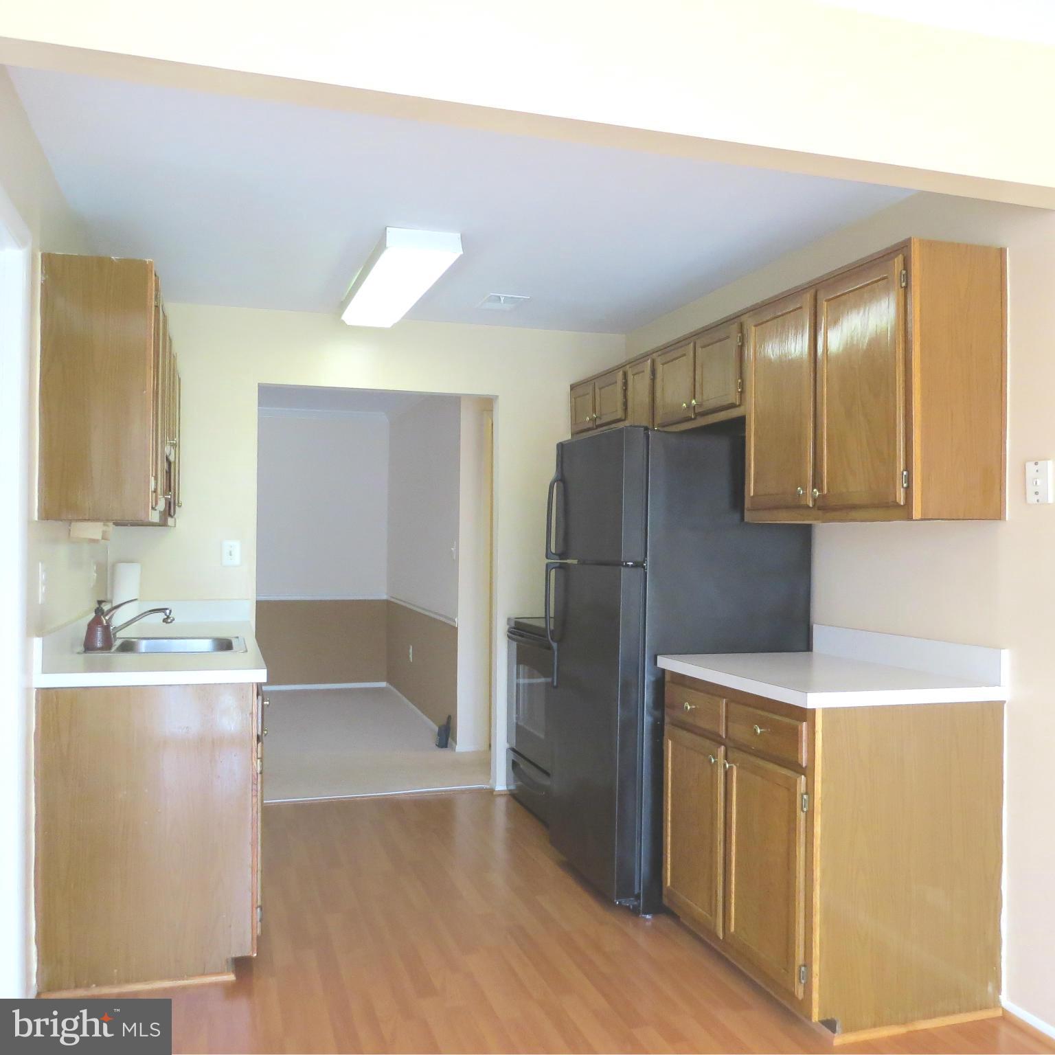 PARK OVERLOOK - Residential Lease