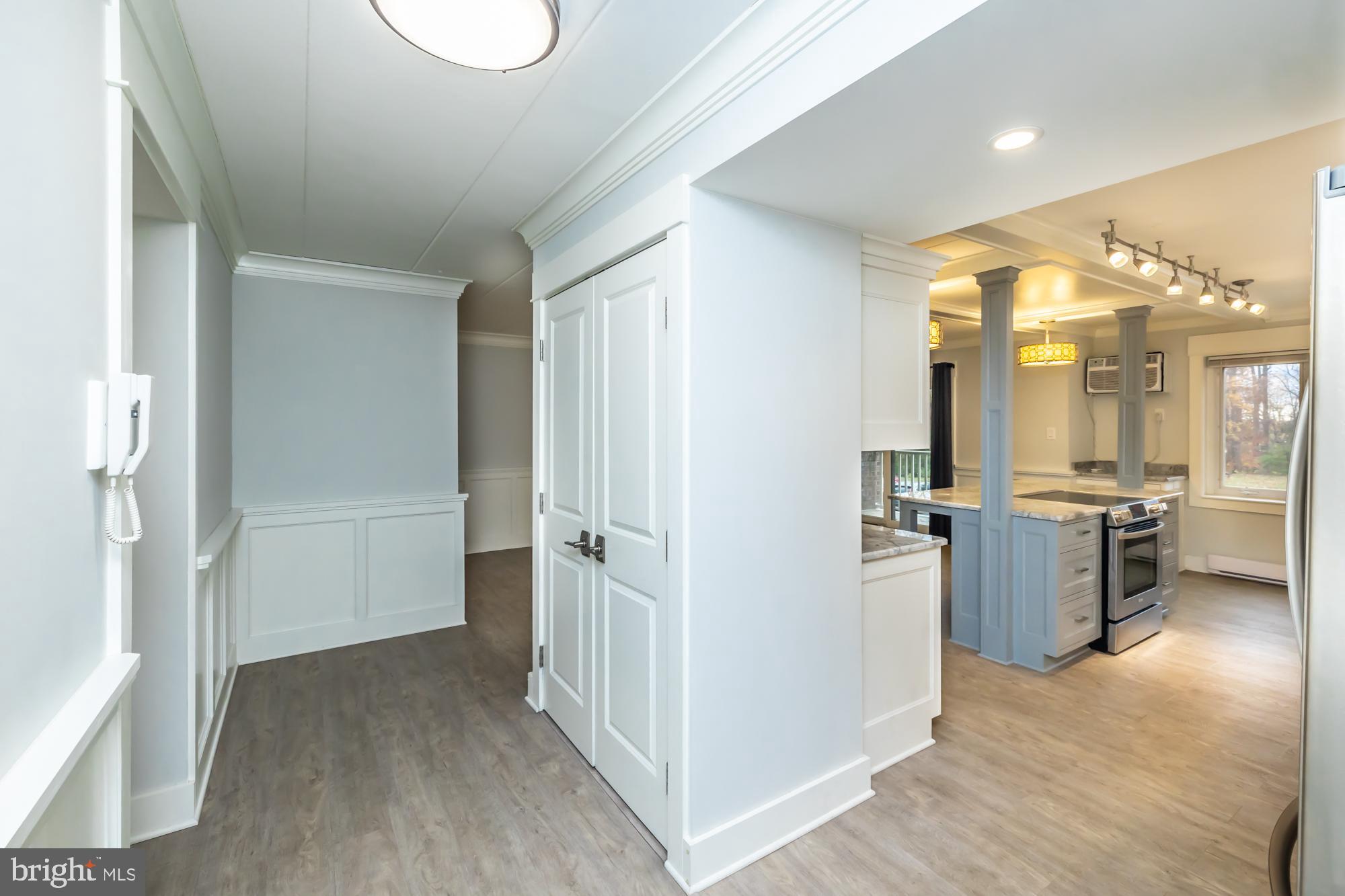 200 CAMPBELL CIRCLE E-6