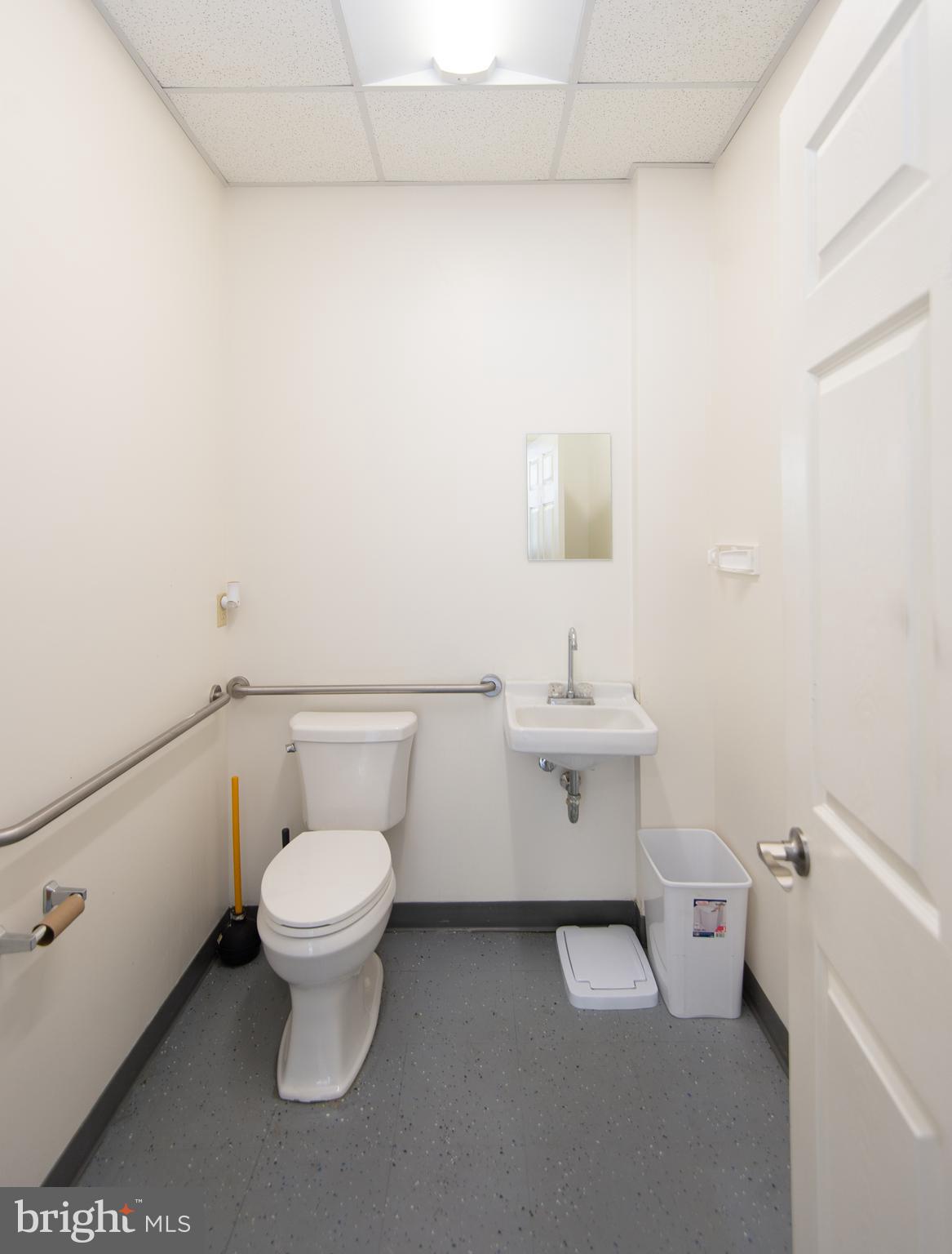 ROUTE 50 - Commercial Sale