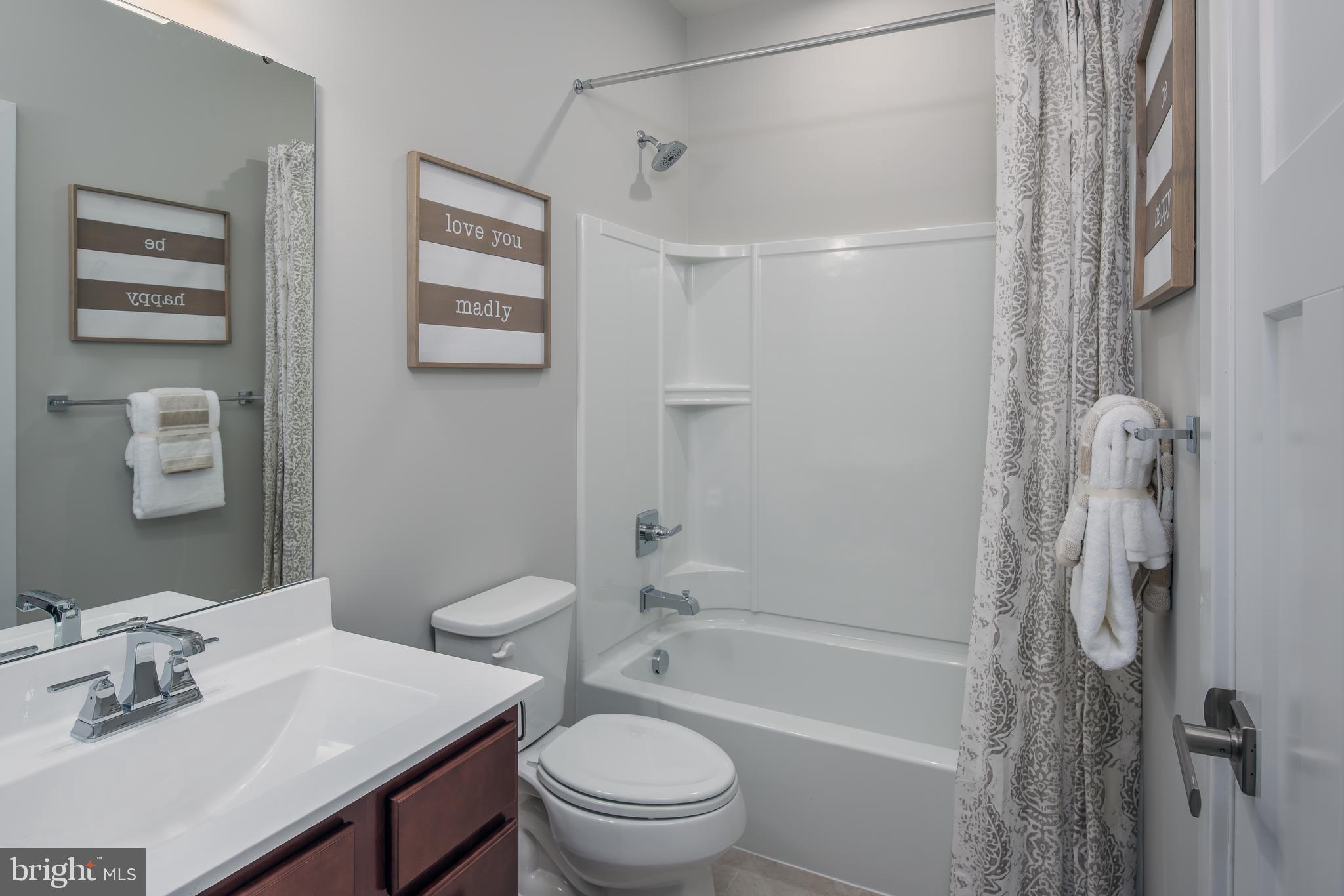 ANCHOR POINT - Residential