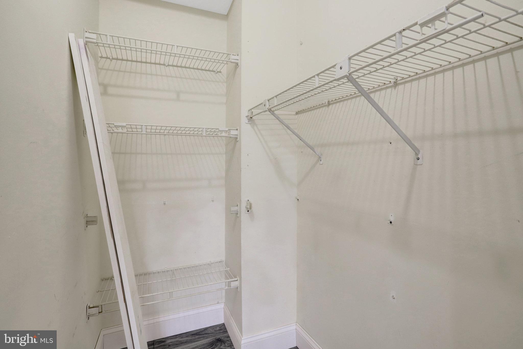 MOUNT VERNON LAKES - Residential