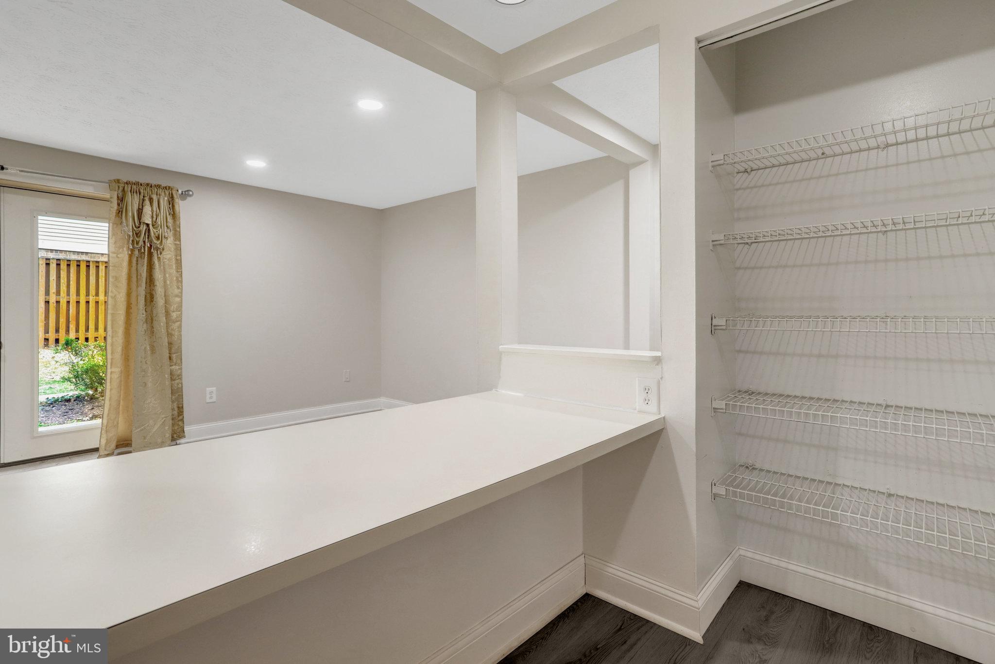 MOUNT VERNON LAKES - Residential