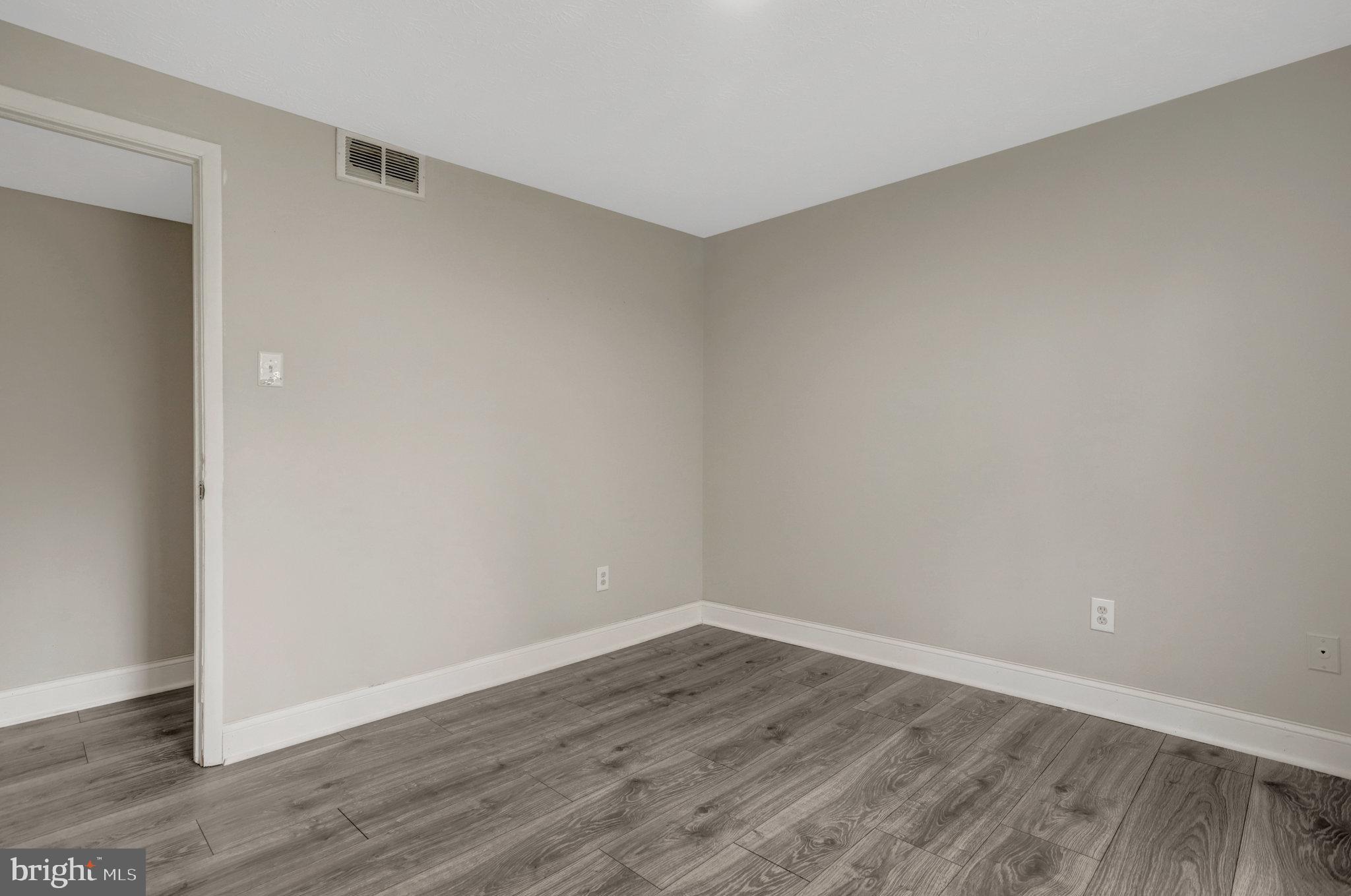 MOUNT VERNON LAKES - Residential