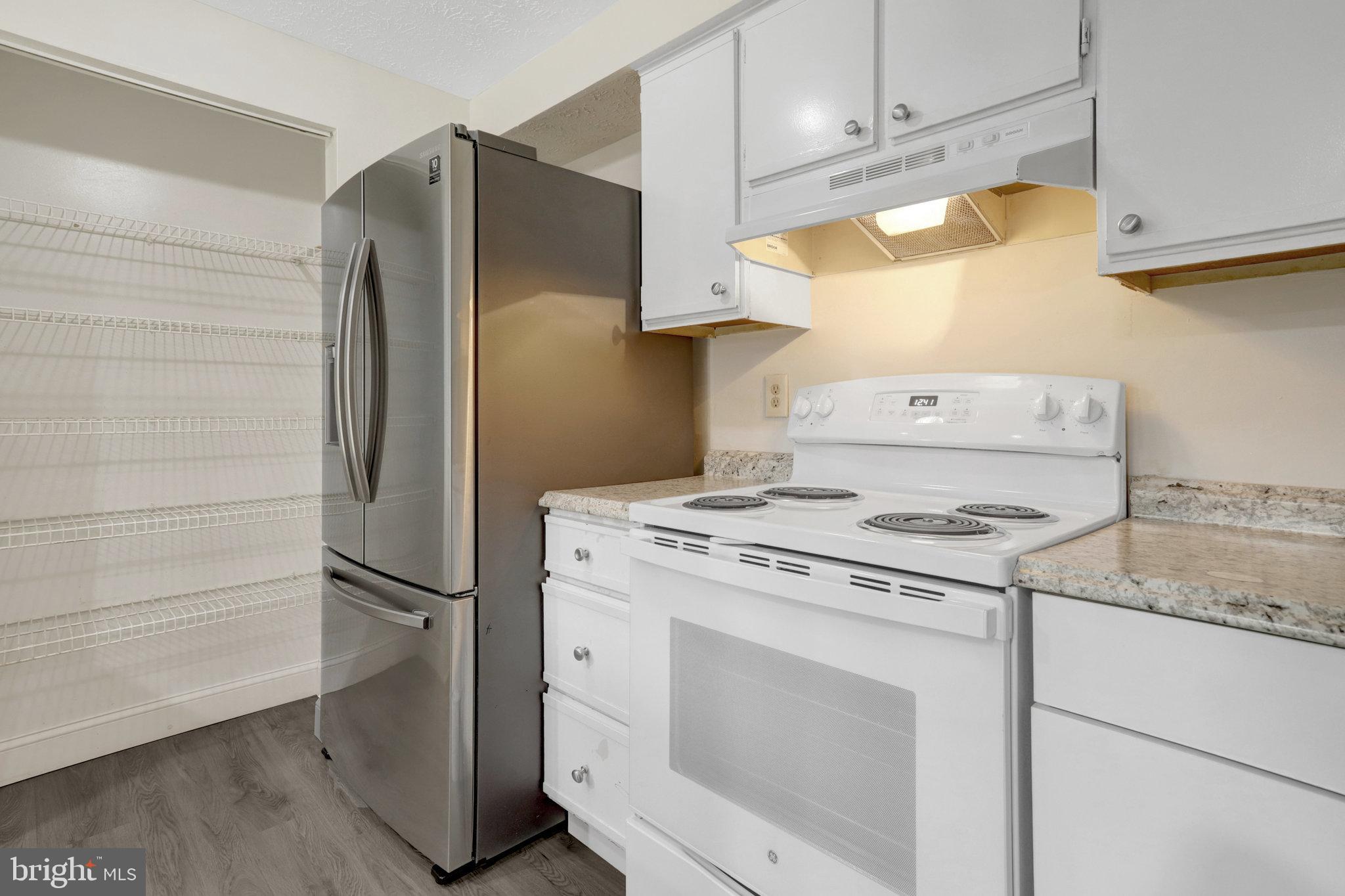 MOUNT VERNON LAKES - Residential