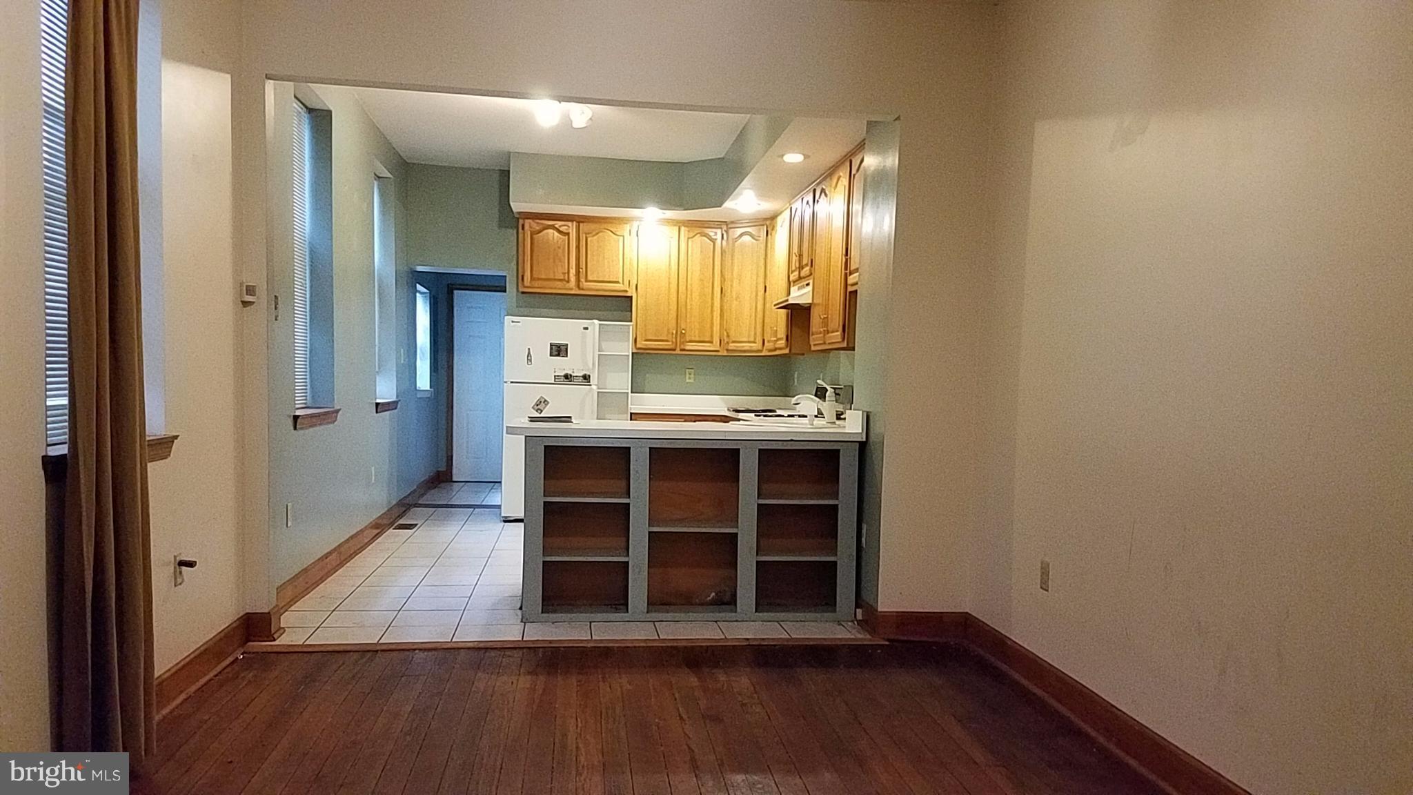 BUTCHER'S HILL - Residential