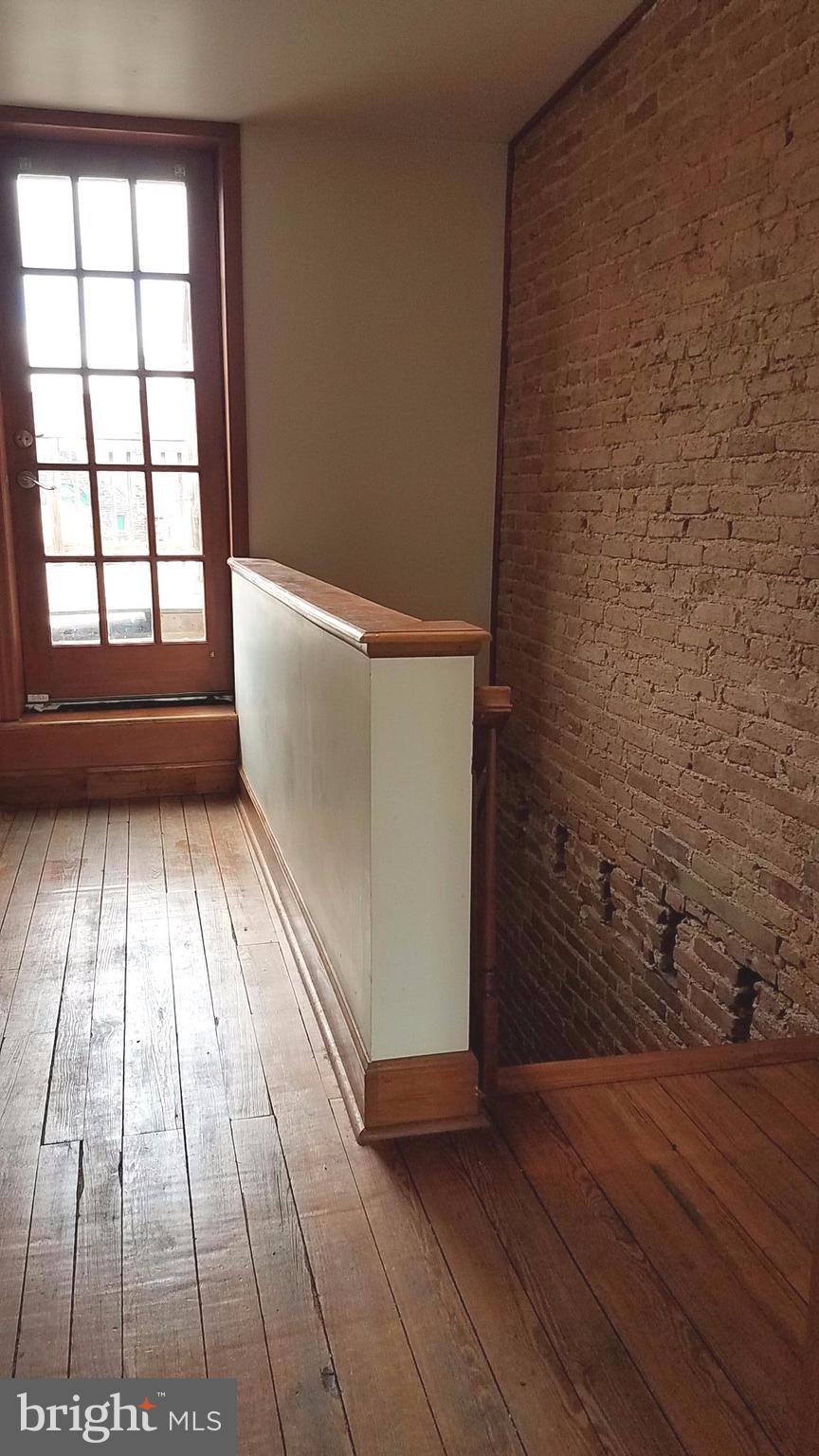 BUTCHER'S HILL - Residential