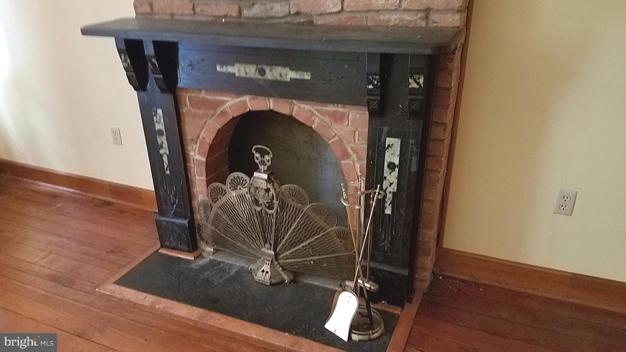 BUTCHER'S HILL - Residential