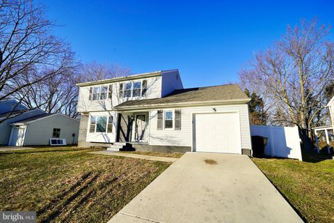 117 QUAIL HOLLOW DRIVE DOVER DE 19904
