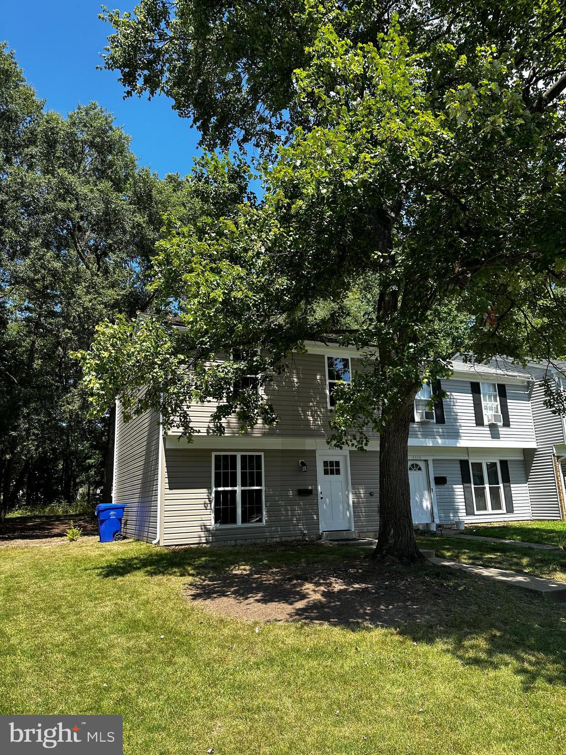 WAKEFIELD NEIGHBORHOOD - Residential