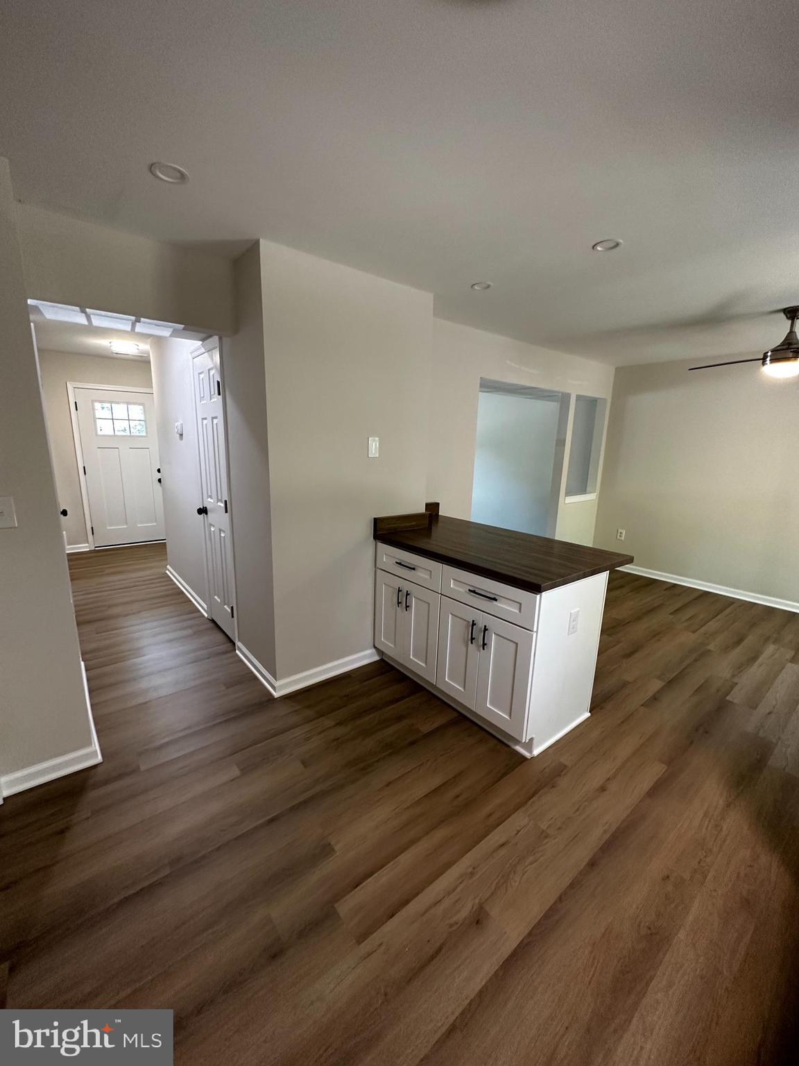 WAKEFIELD NEIGHBORHOOD - Residential