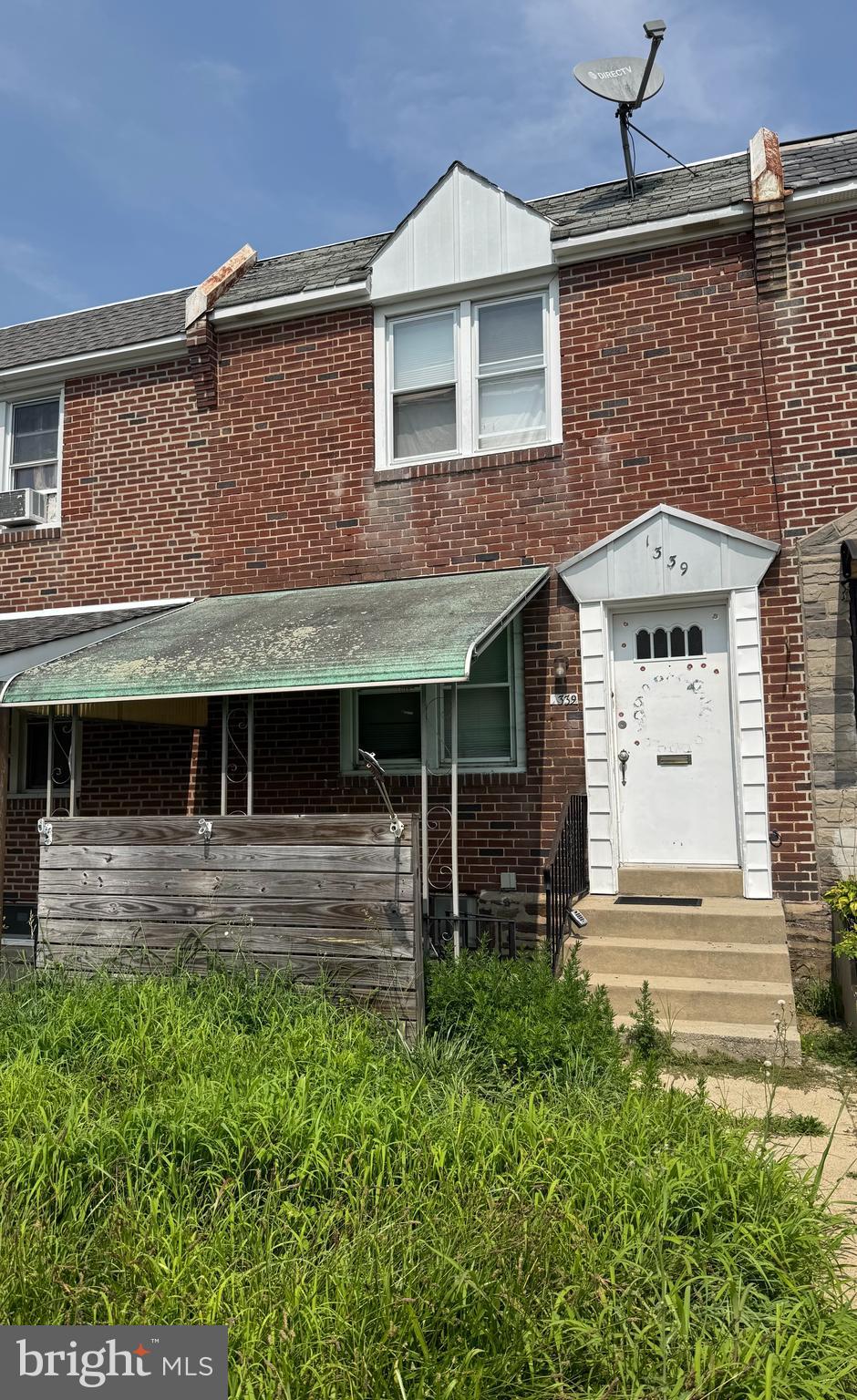 Welcome to 1339 Park Lane, a prime investment opportunity in Darby! This spacious brick-front row home is full of potential and perfect for a savvy investor or experienced flipper looking for their next project. Featuring three stories with a garage, a walkout basement, and a generous floor plan, this property offers solid bones and endless possibilities. The main level includes a living room and dining area, along with a galley-style kitchen. Upstairs, you will find three well -sized bedrooms and a full bathroom. Outside, the front yard, patio, and alleyway offer ample space for landscaping or outdoor living. Park Lane Elementary School is also right across the street. With the right vision this could be a standout flip in the neighborhood. Property is being sold as -is. Do not miss this value-add opportunity!