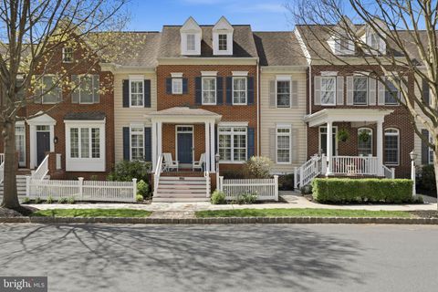 1459 HAMMOCK WAY LANCASTER PA 17601