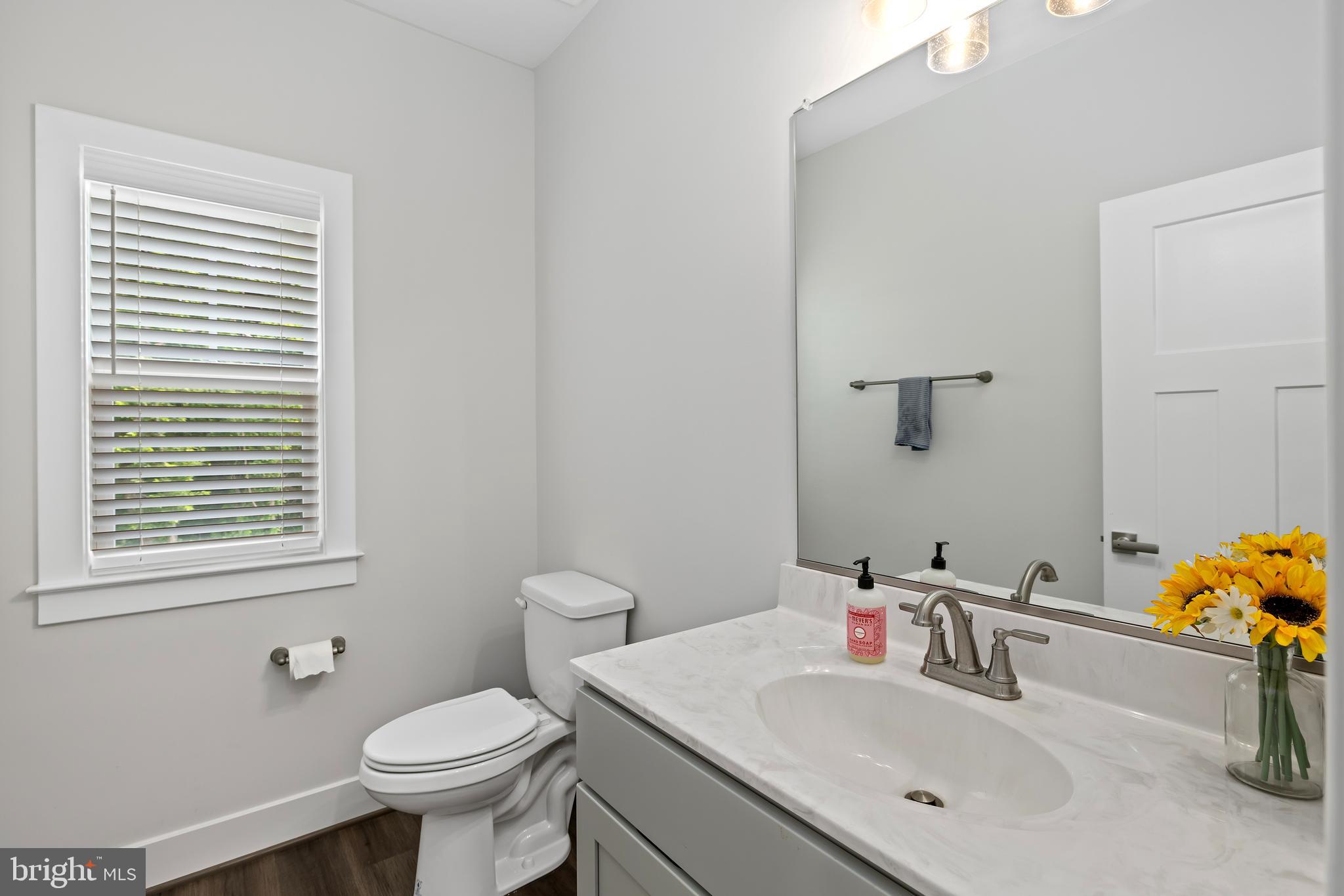 7856 FITZHUGH LANE